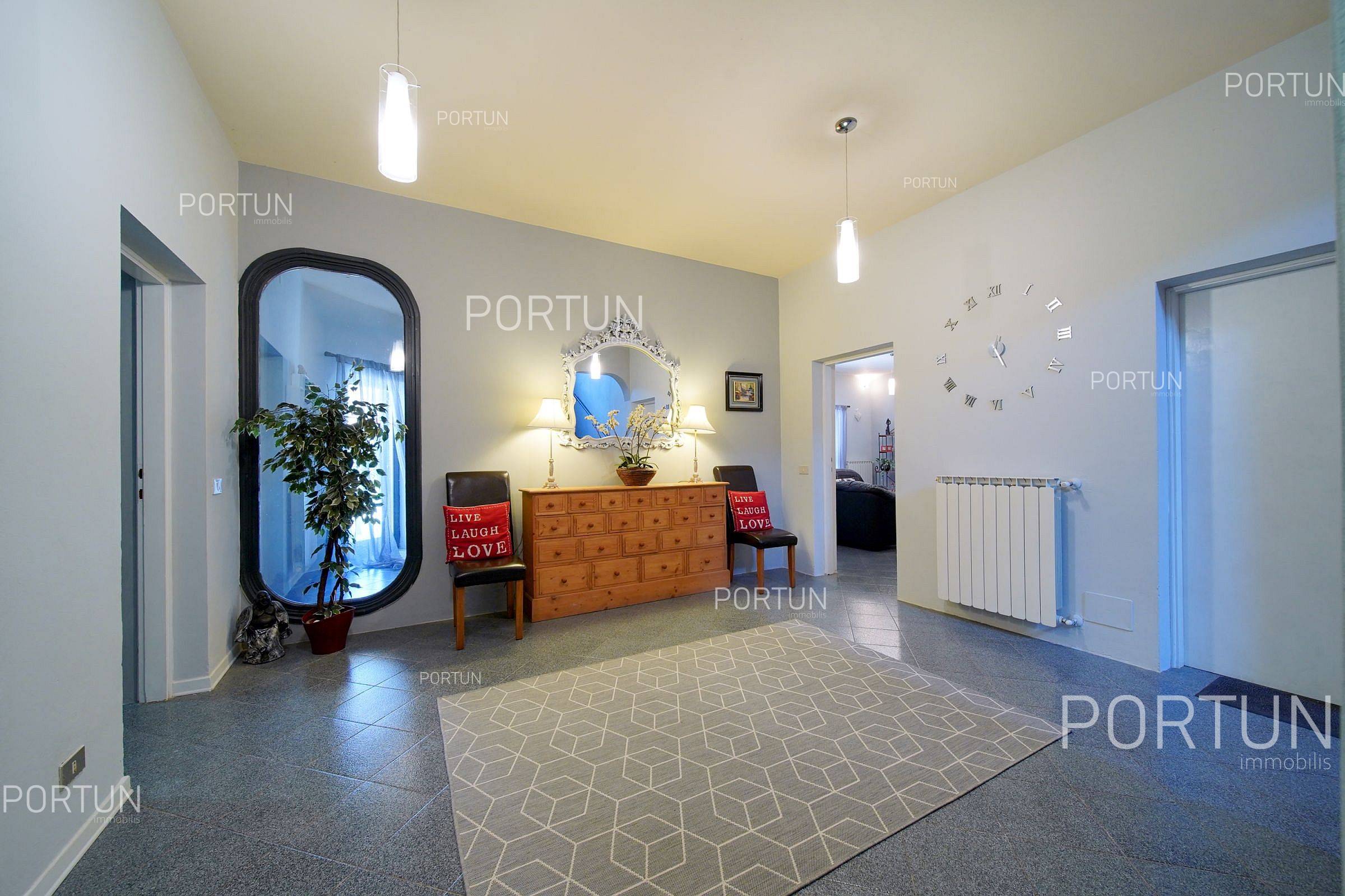 Kuća na prodaju Rovinj - 20723 - 10