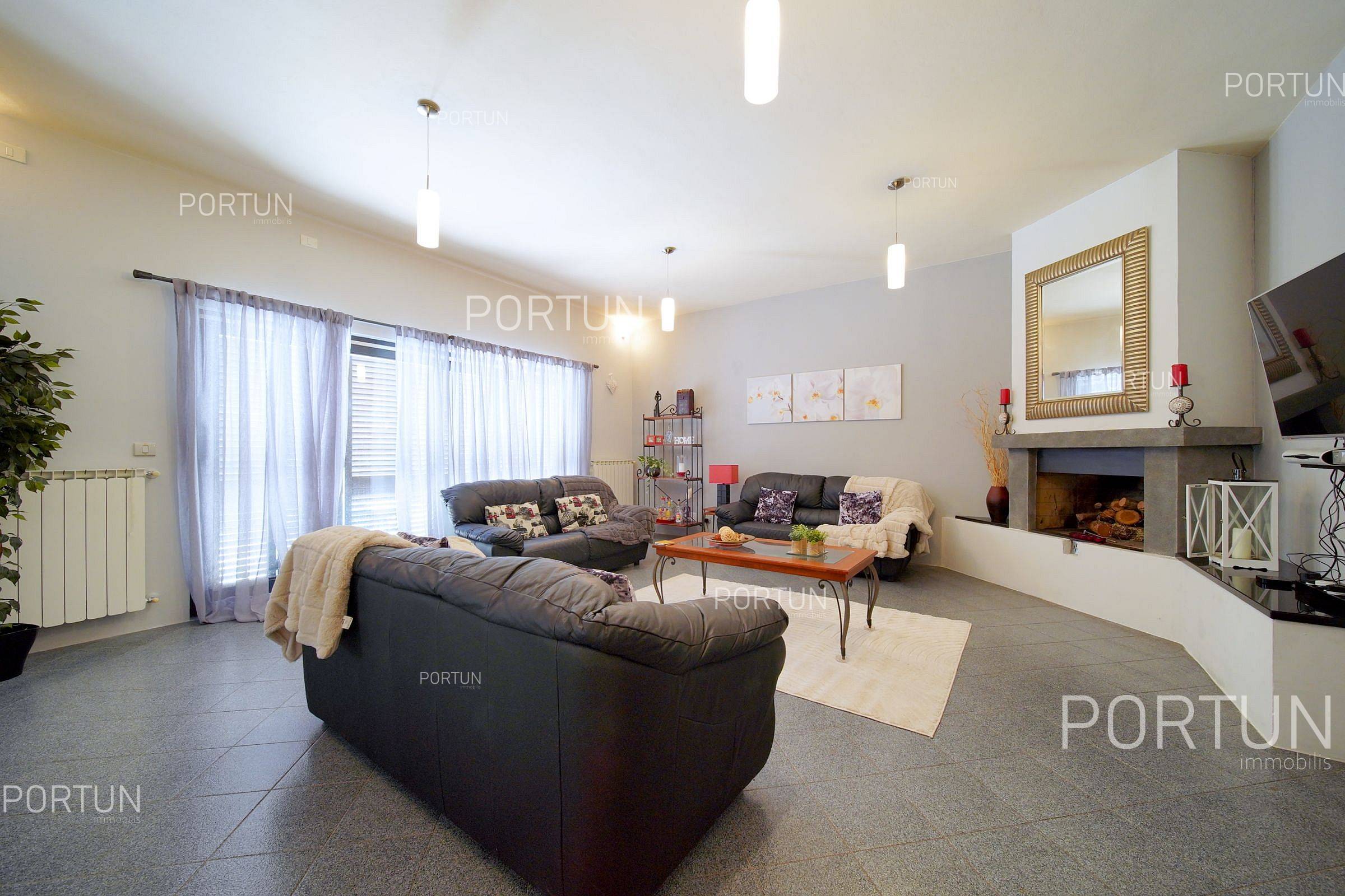 Kuća na prodaju Rovinj - 20723 - 12
