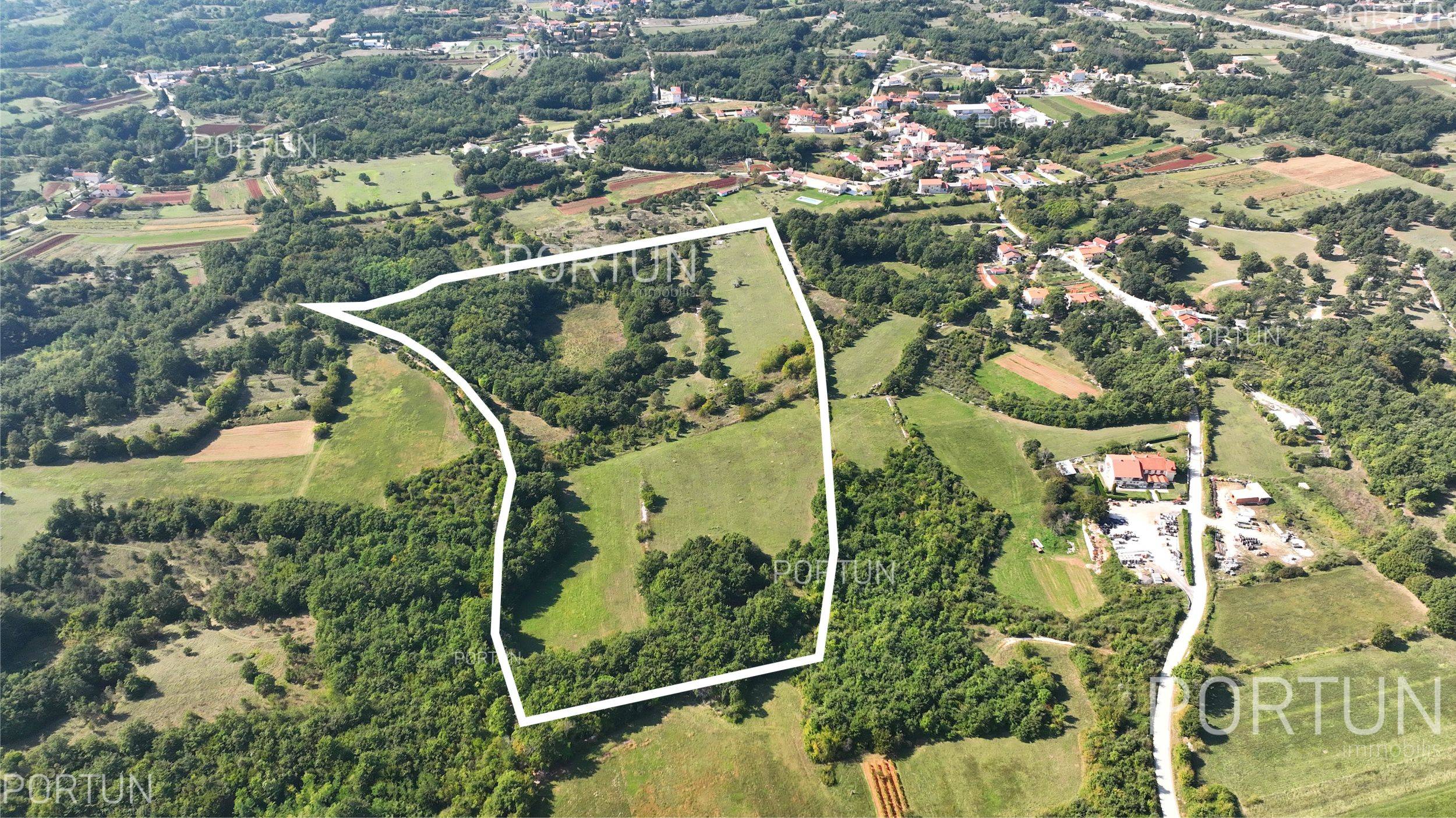 Zemljište na prodaju Žminj - 40073 - 02