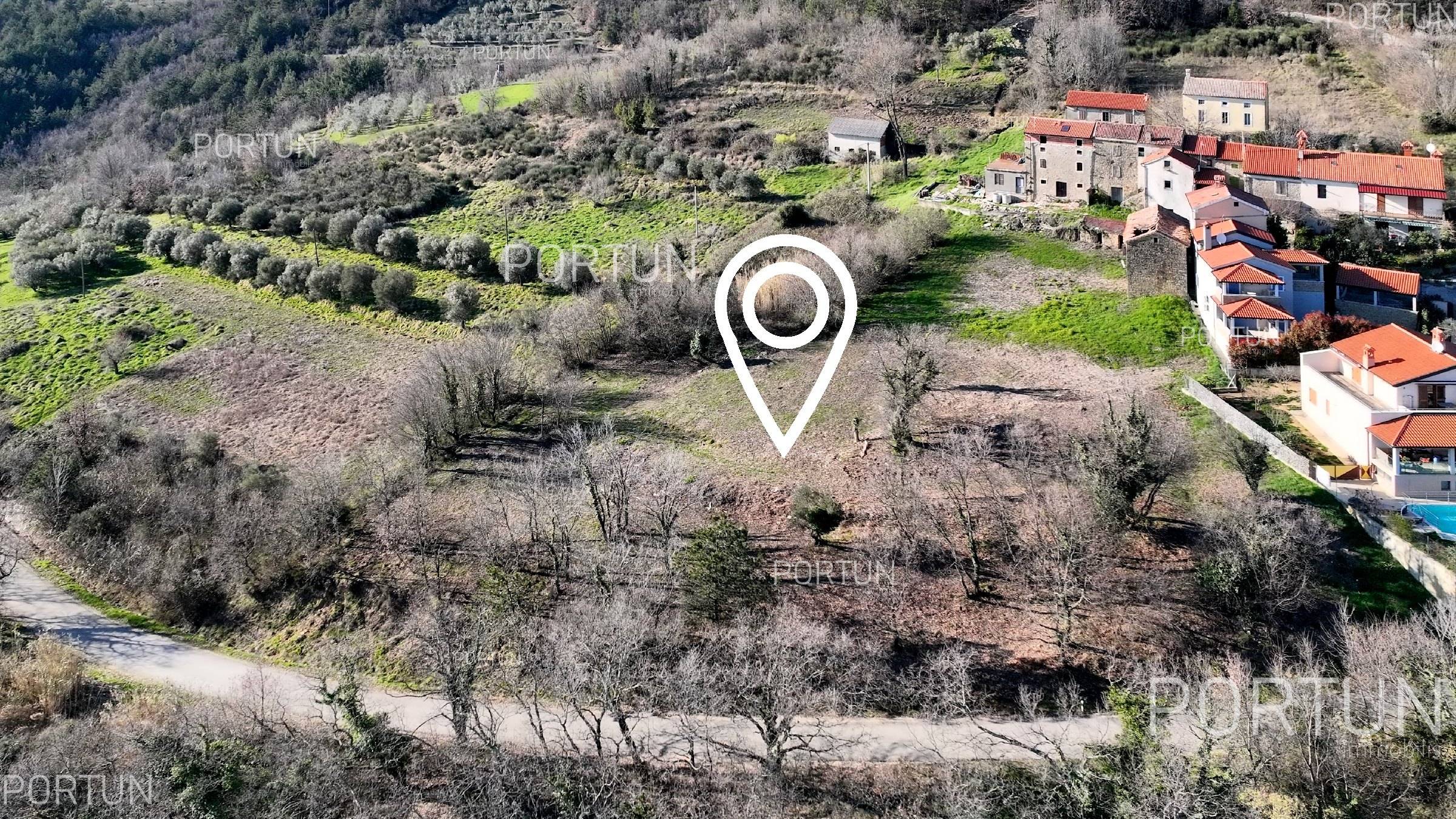 Zemljište na prodaju Grožnjan - 40441 - 03