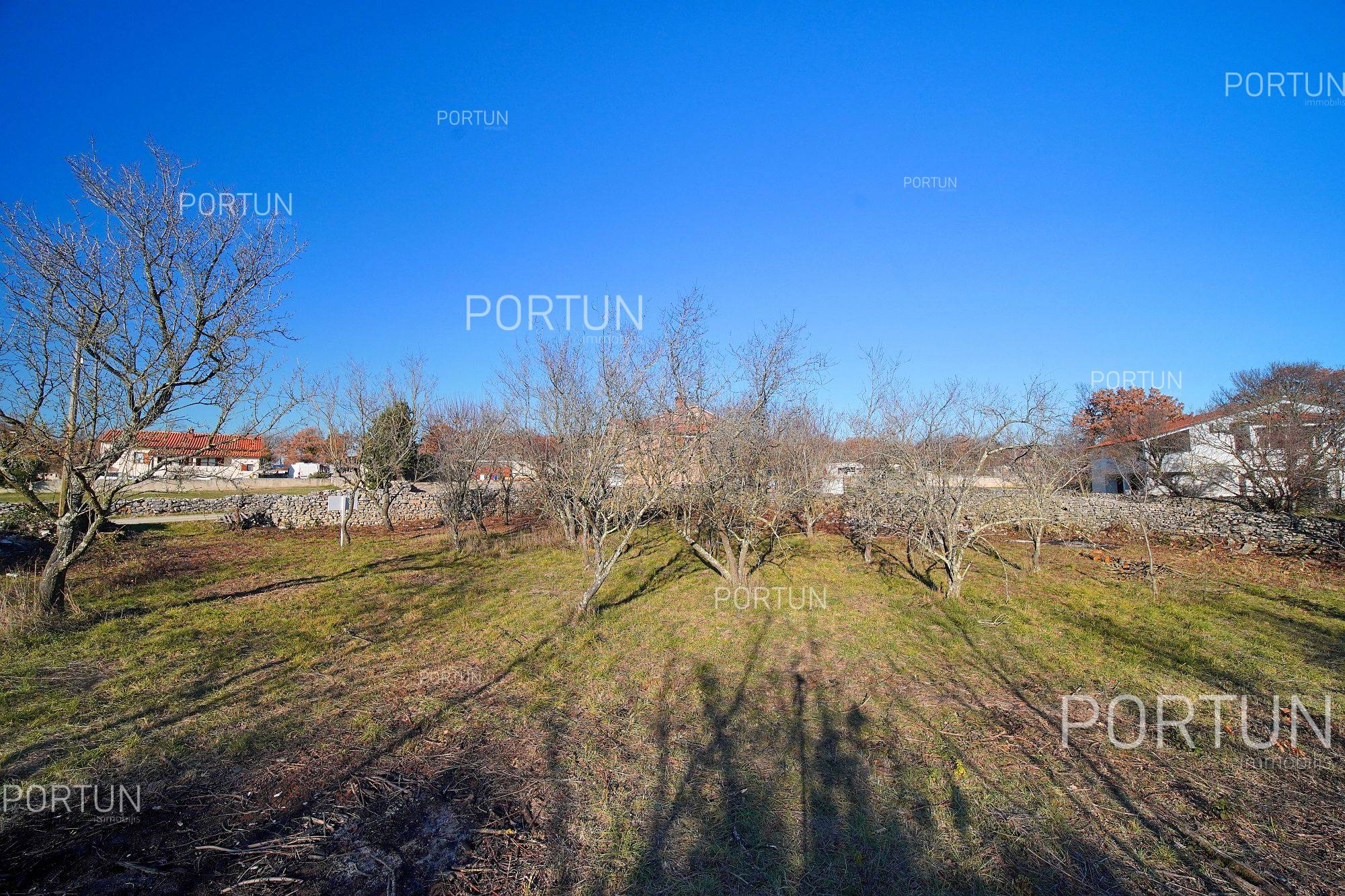 Zemljište na prodaju Kanfanar - 40447 - 02