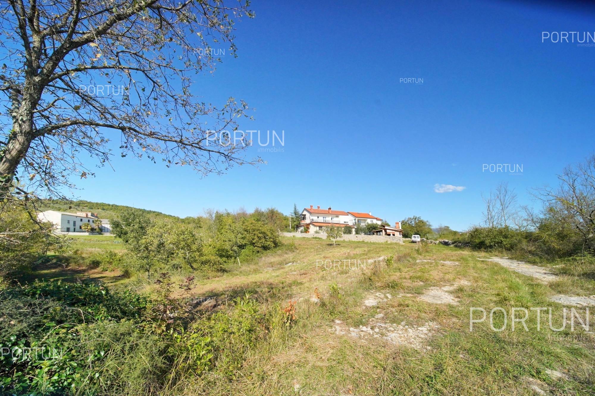 Zemljište na prodaju Buzet - 40465 - 09