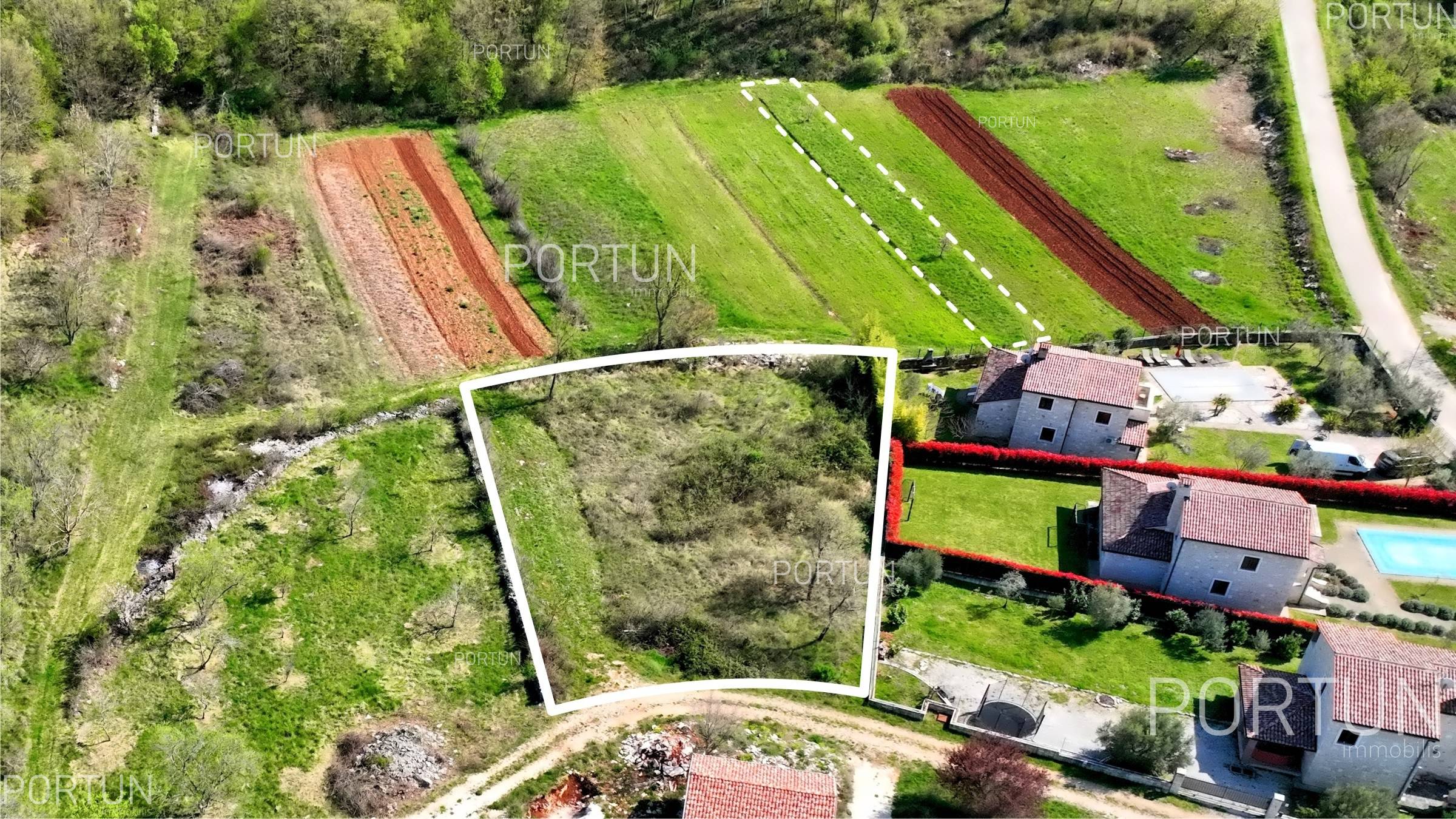 Zemljište na prodaju Kanfanar - 40486 - 02