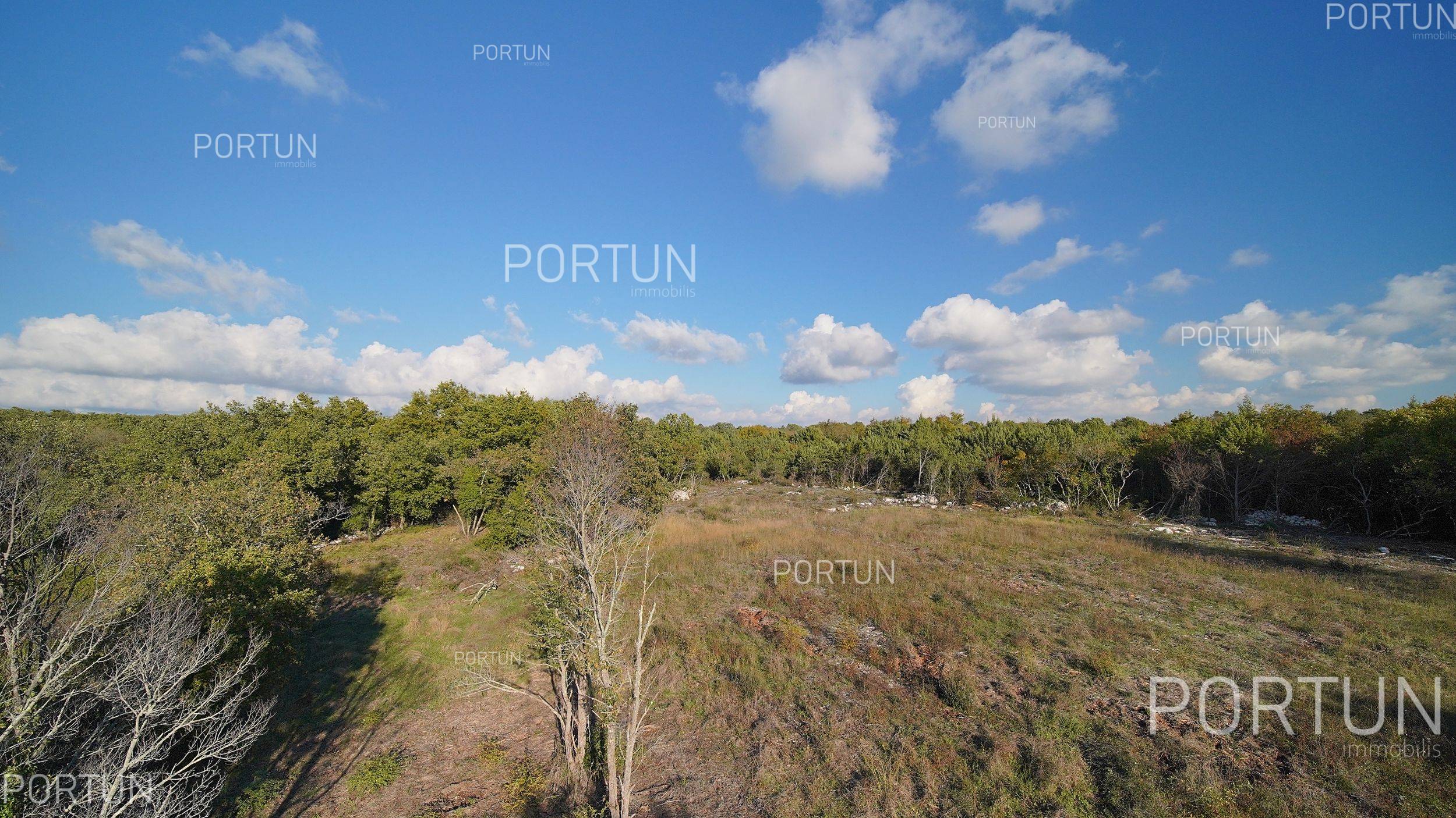 Zemljište na prodaju Rovinj - 40527 - 03