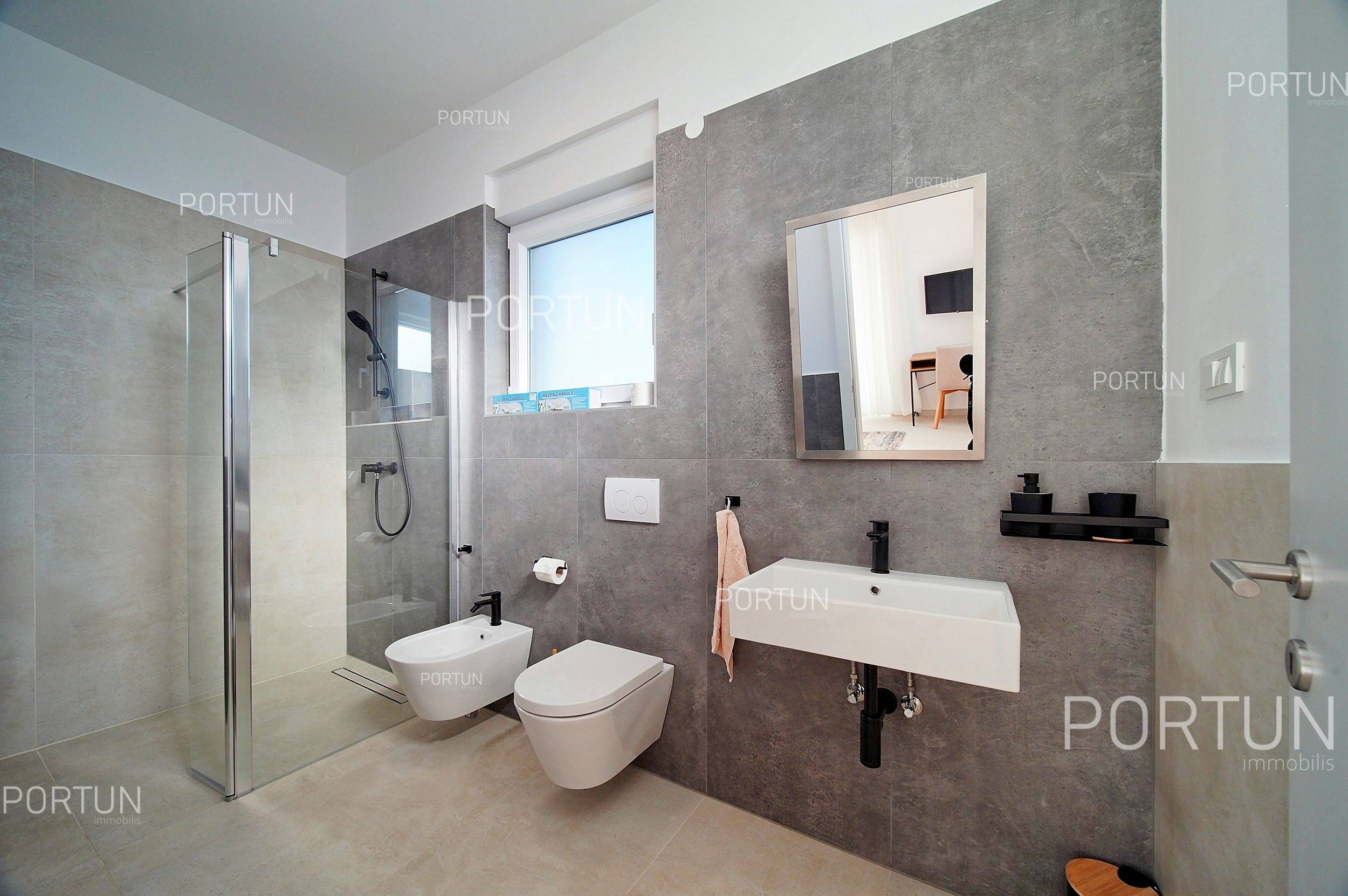 Kuća na prodaju Sveti Lovreč - 20828 - 28