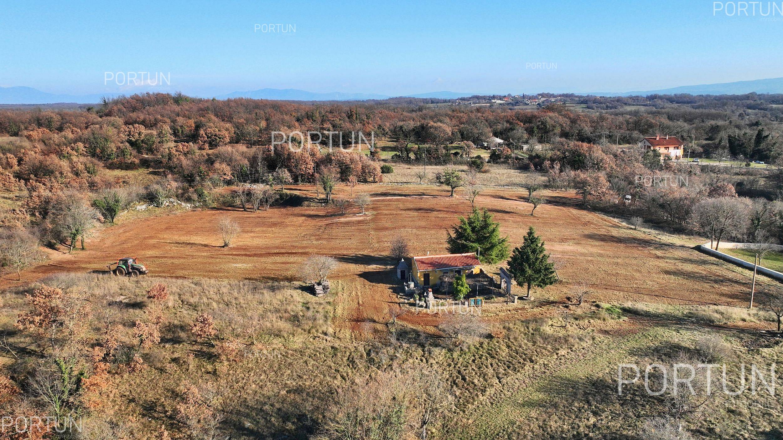 Zemljište na prodaju Barban - 40531 - 09