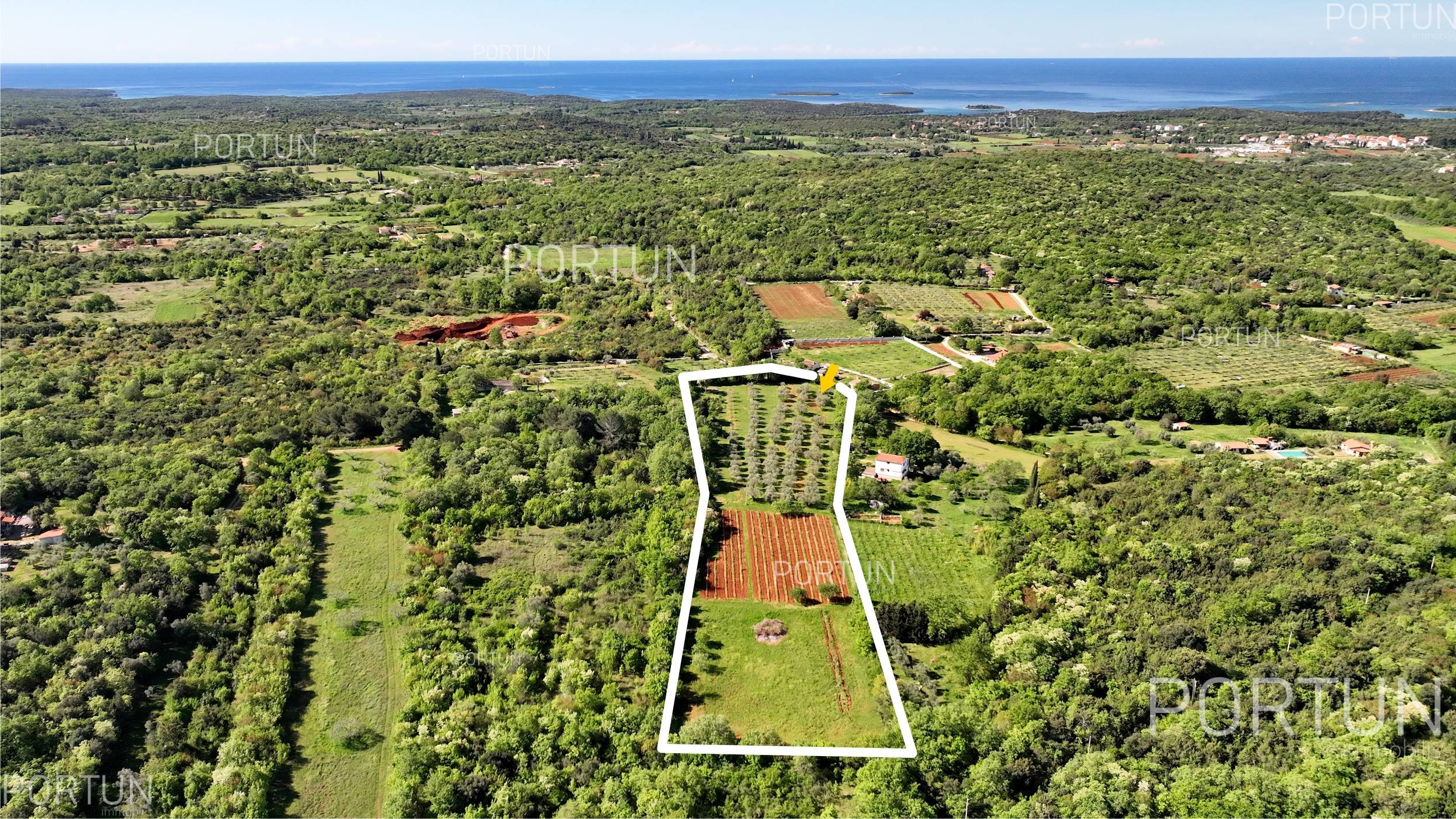 Zemljište na prodaju Rovinj - 40556 - 02