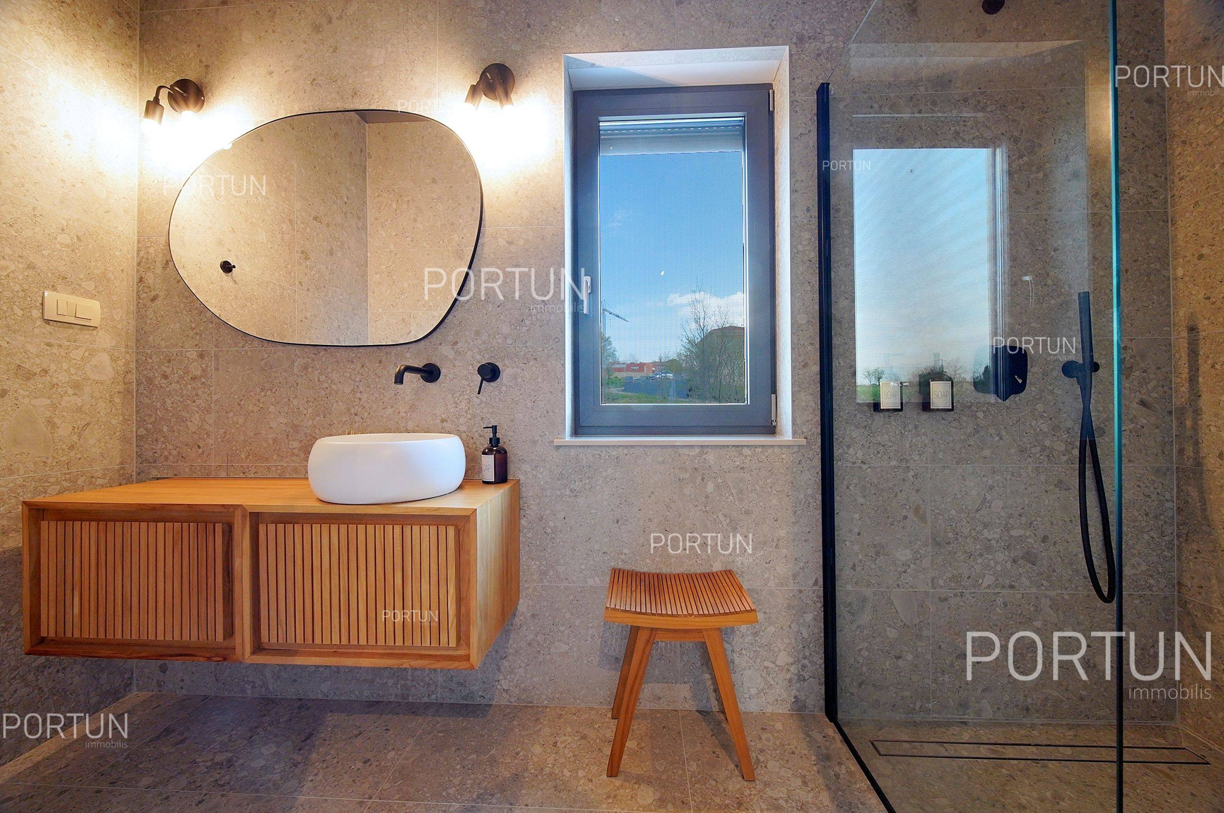 Kuća na prodaju Motovun - 20844 - 38