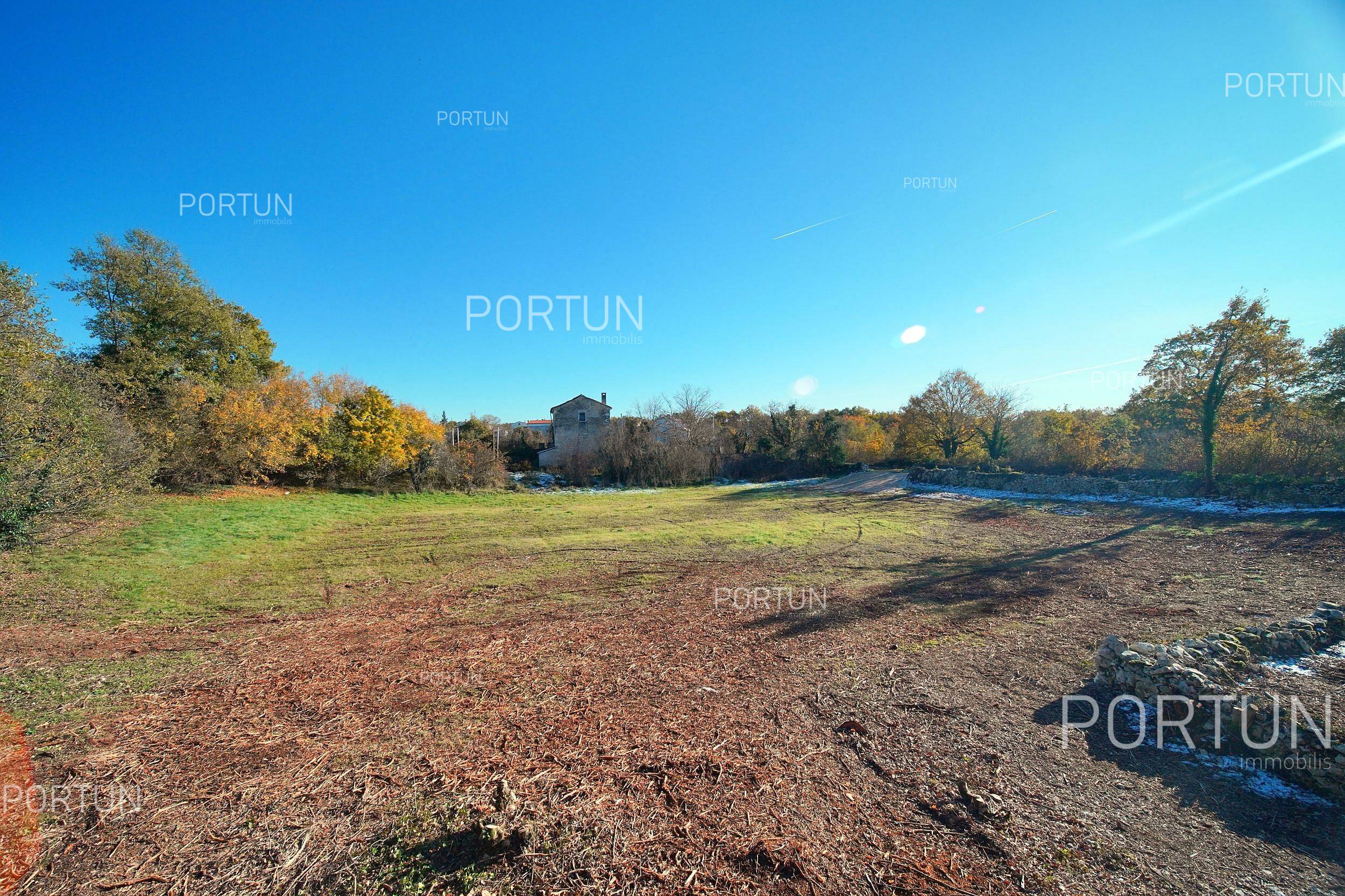 Zemljište na prodaju Svetvinčenat - 40564 - 09