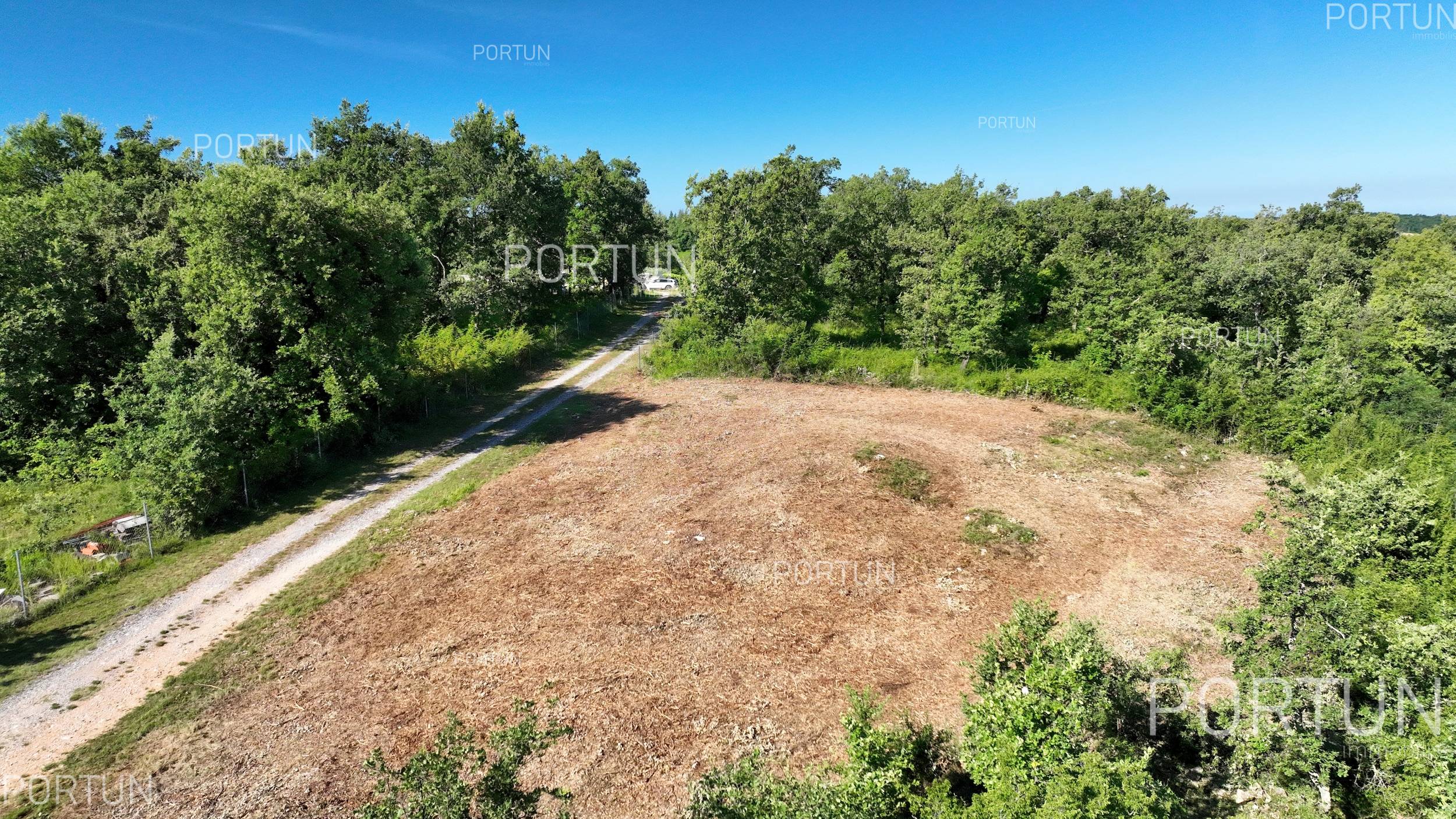 Zemljište na prodaju Vižinada - 40563 - 11