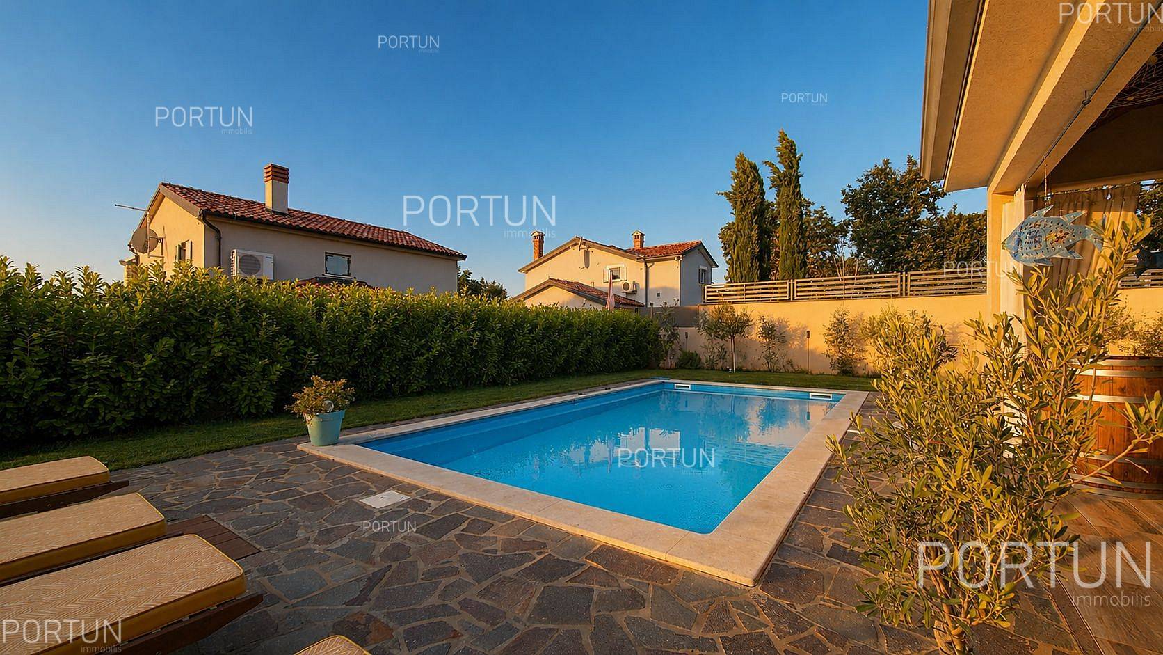 Kuća na prodaju Rovinj - 20862 - 04