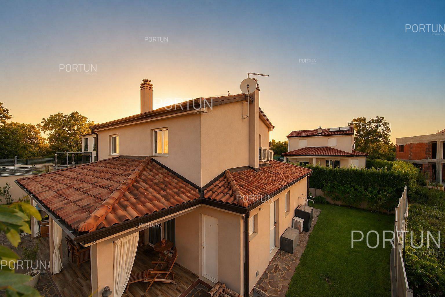 Kuća na prodaju Rovinj - 20862 - 05