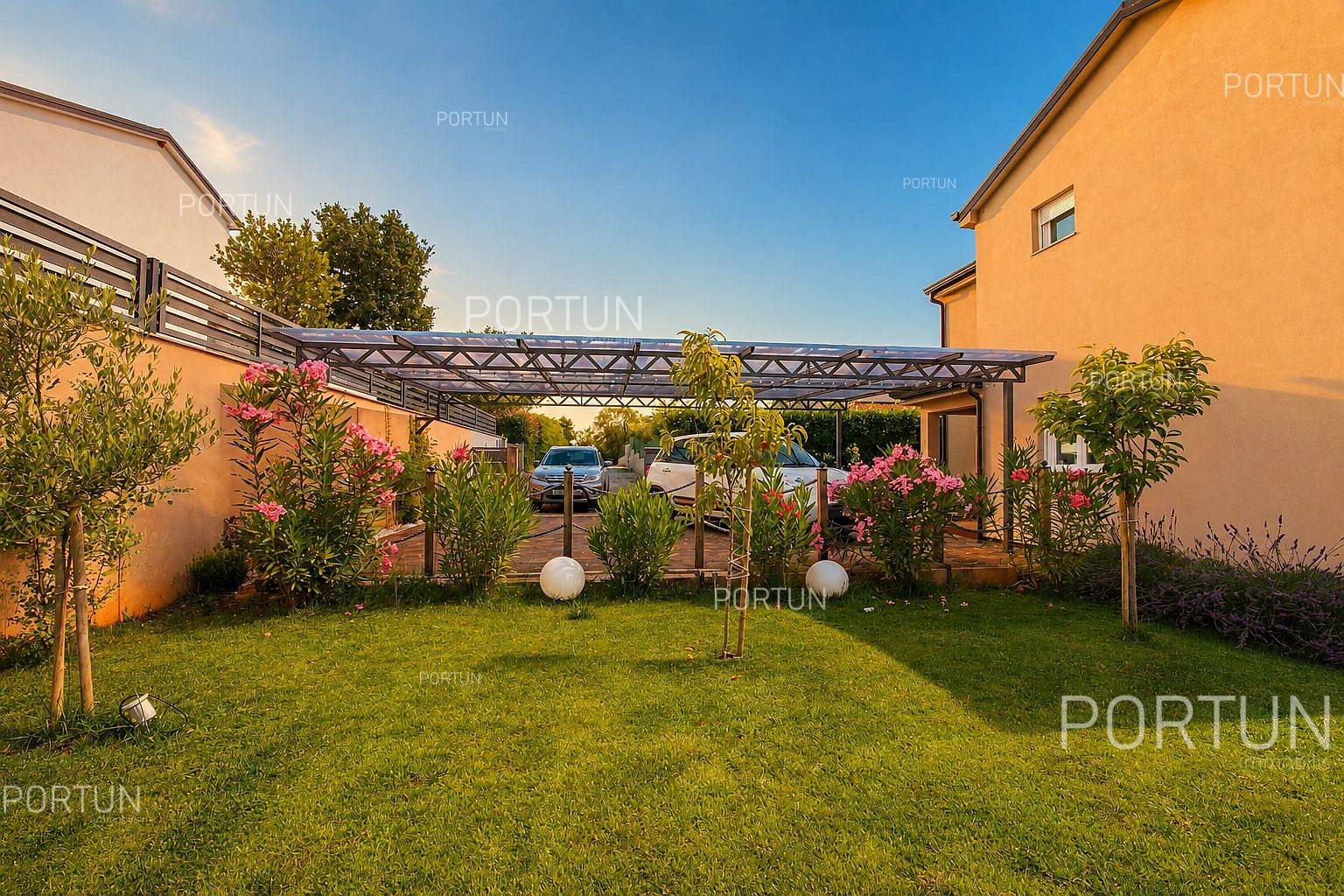 Kuća na prodaju Rovinj - 20862 - 08