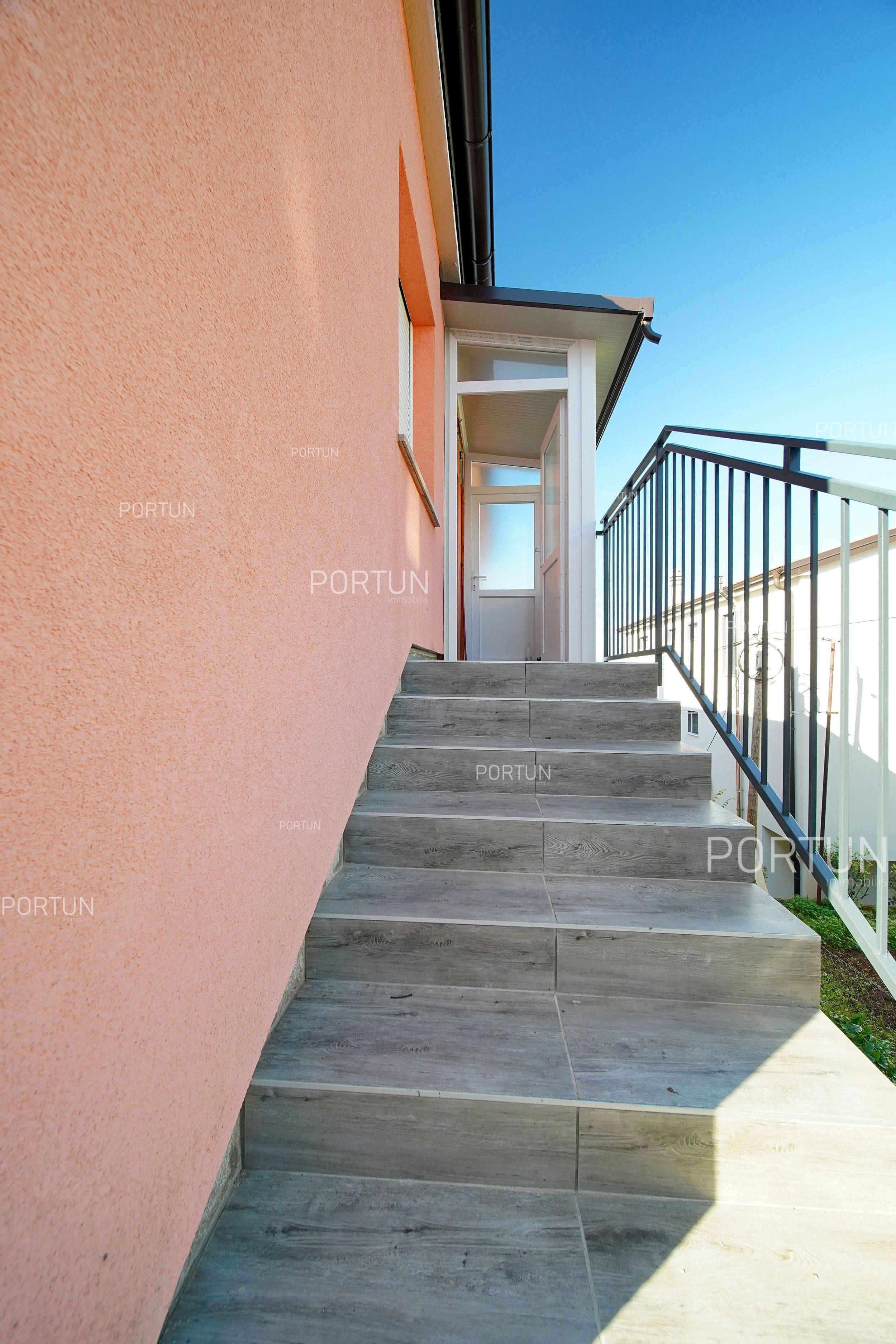 Stan na prodaju Rovinj - 10710 - 25