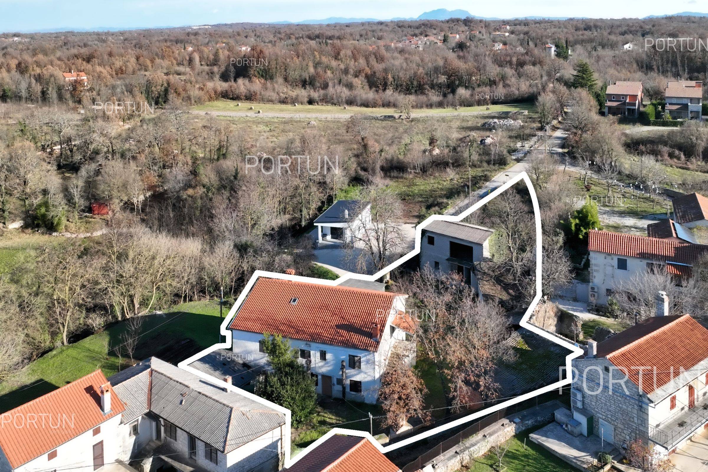 Kuća na prodaju Žminj - 20879 - 03