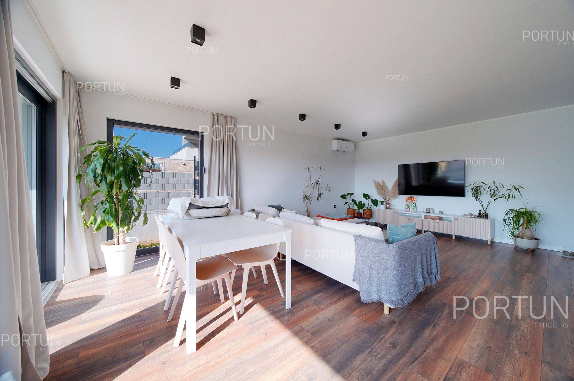 Kuća na prodaju Rovinj - 20899 - 10