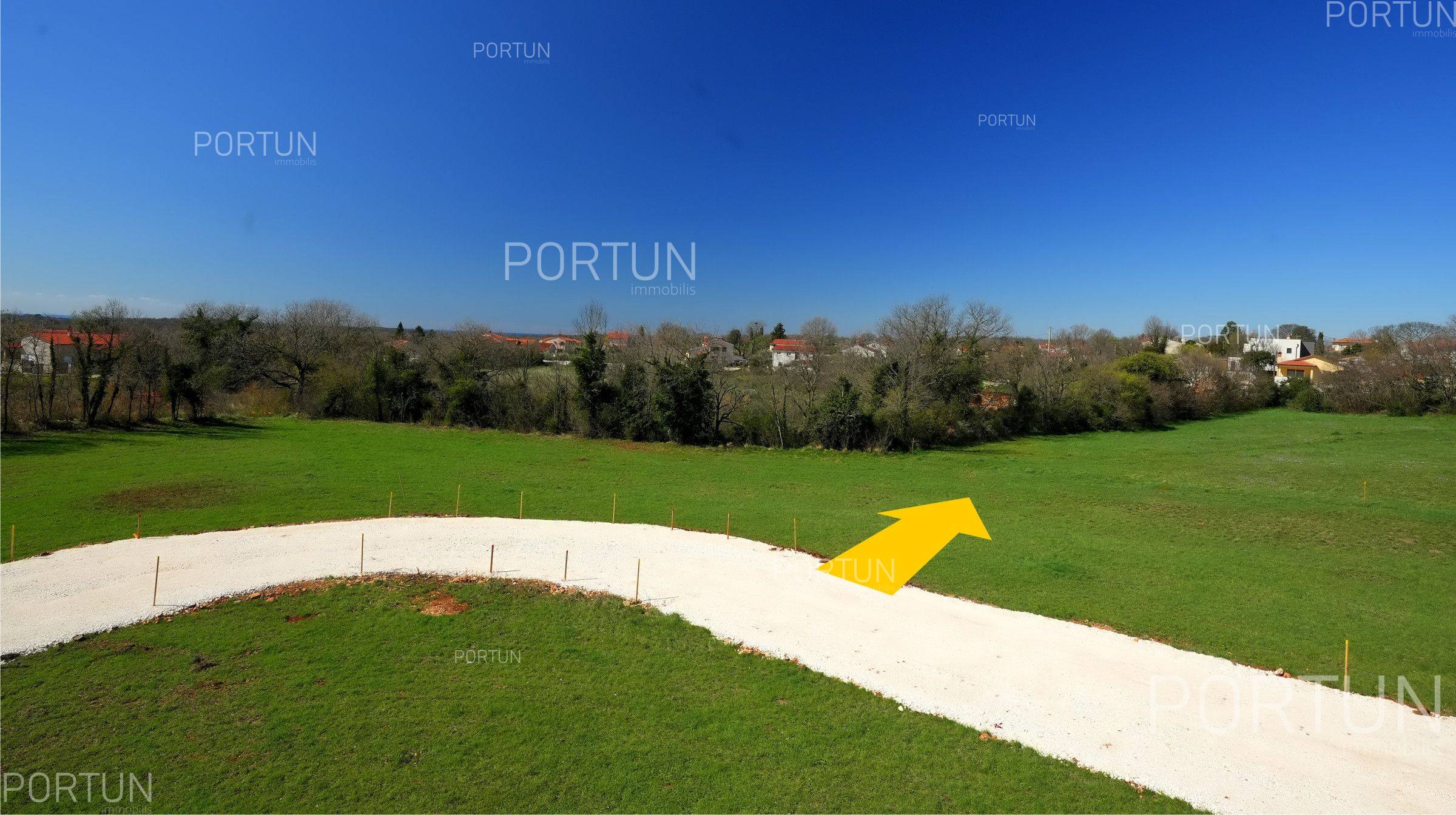 Zemljište na prodaju Marčana - 40610 - 01