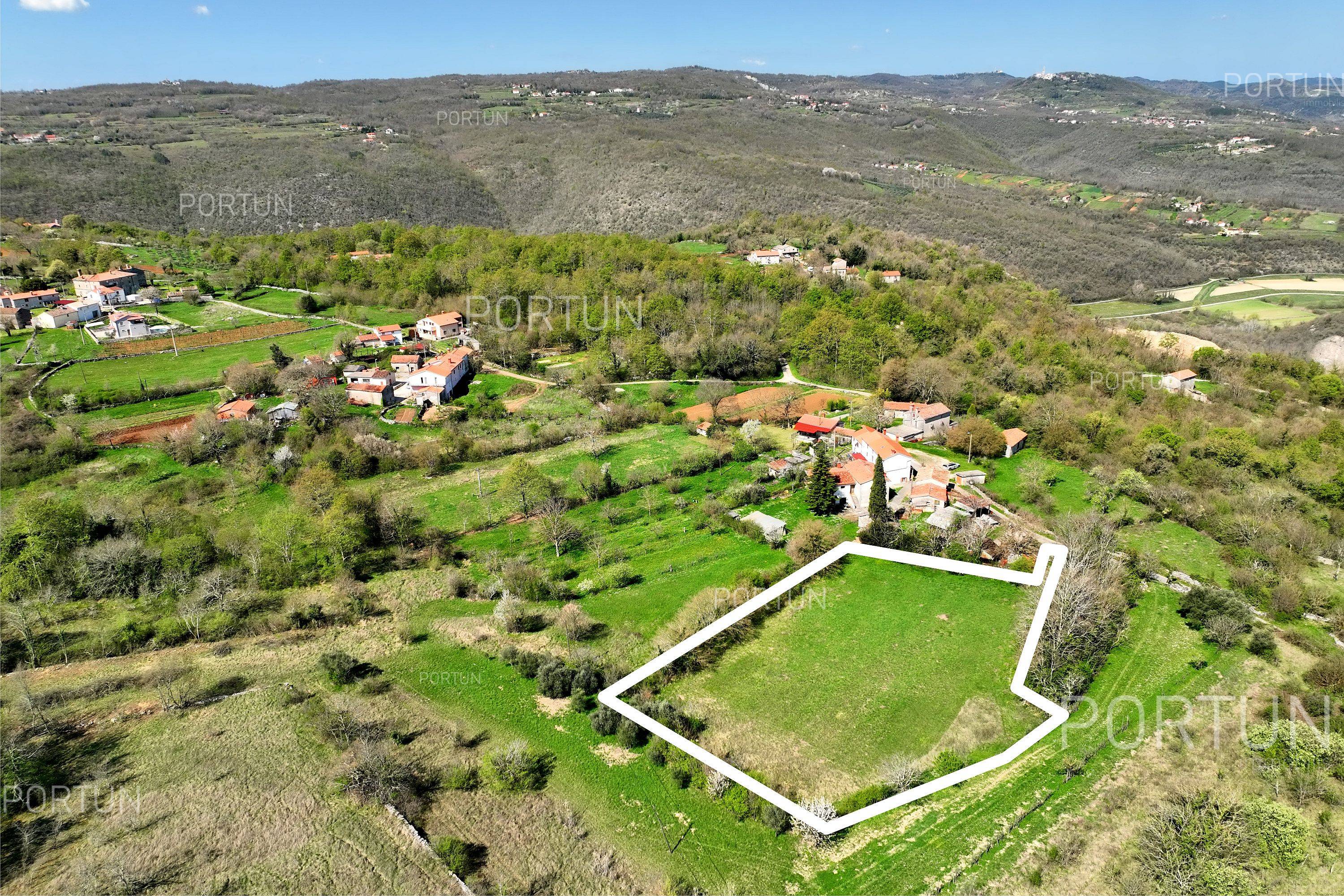 Zemljište na prodaju Kršan - 40624 - 02