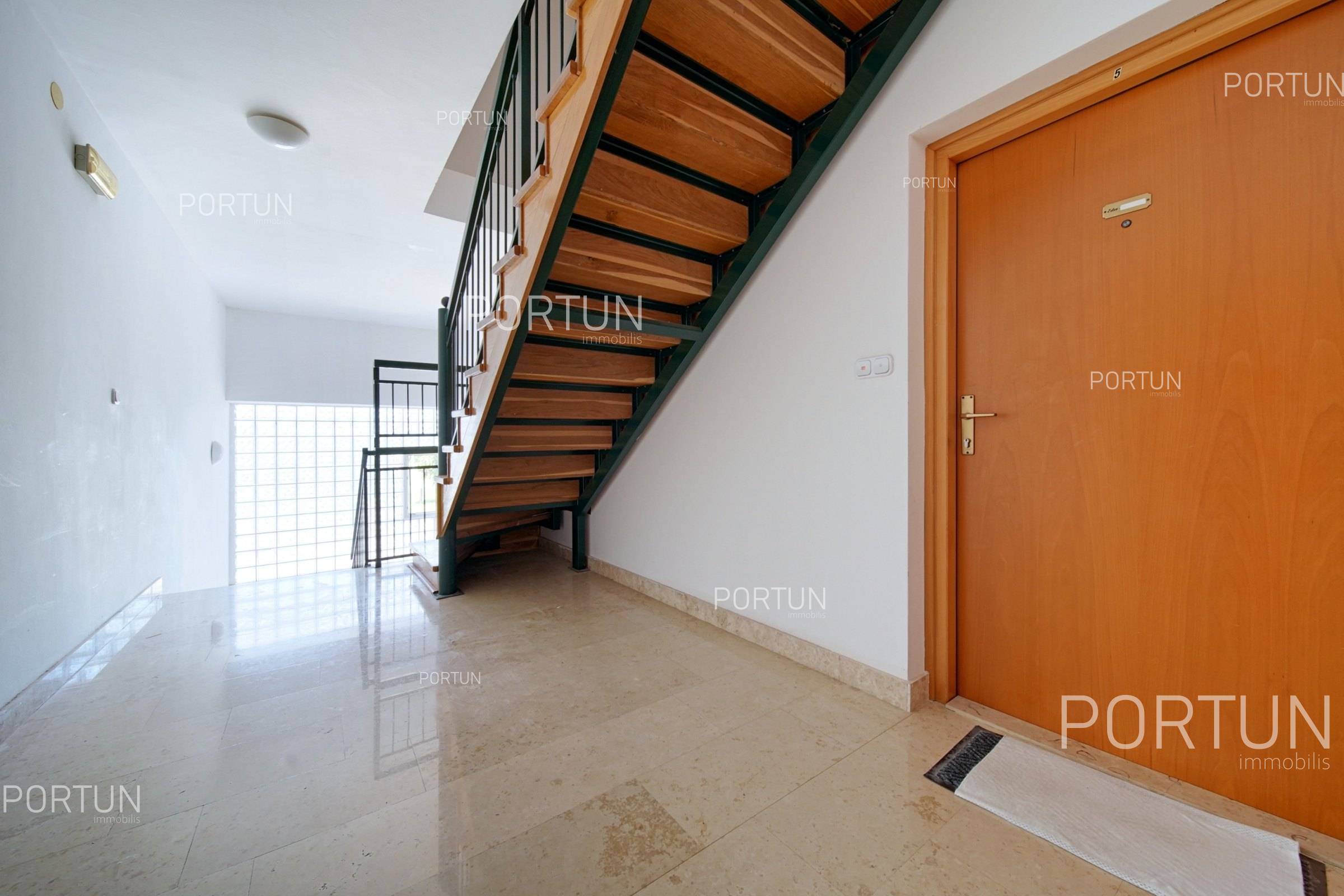 Stan na prodaju Rovinj - 10727 - 29