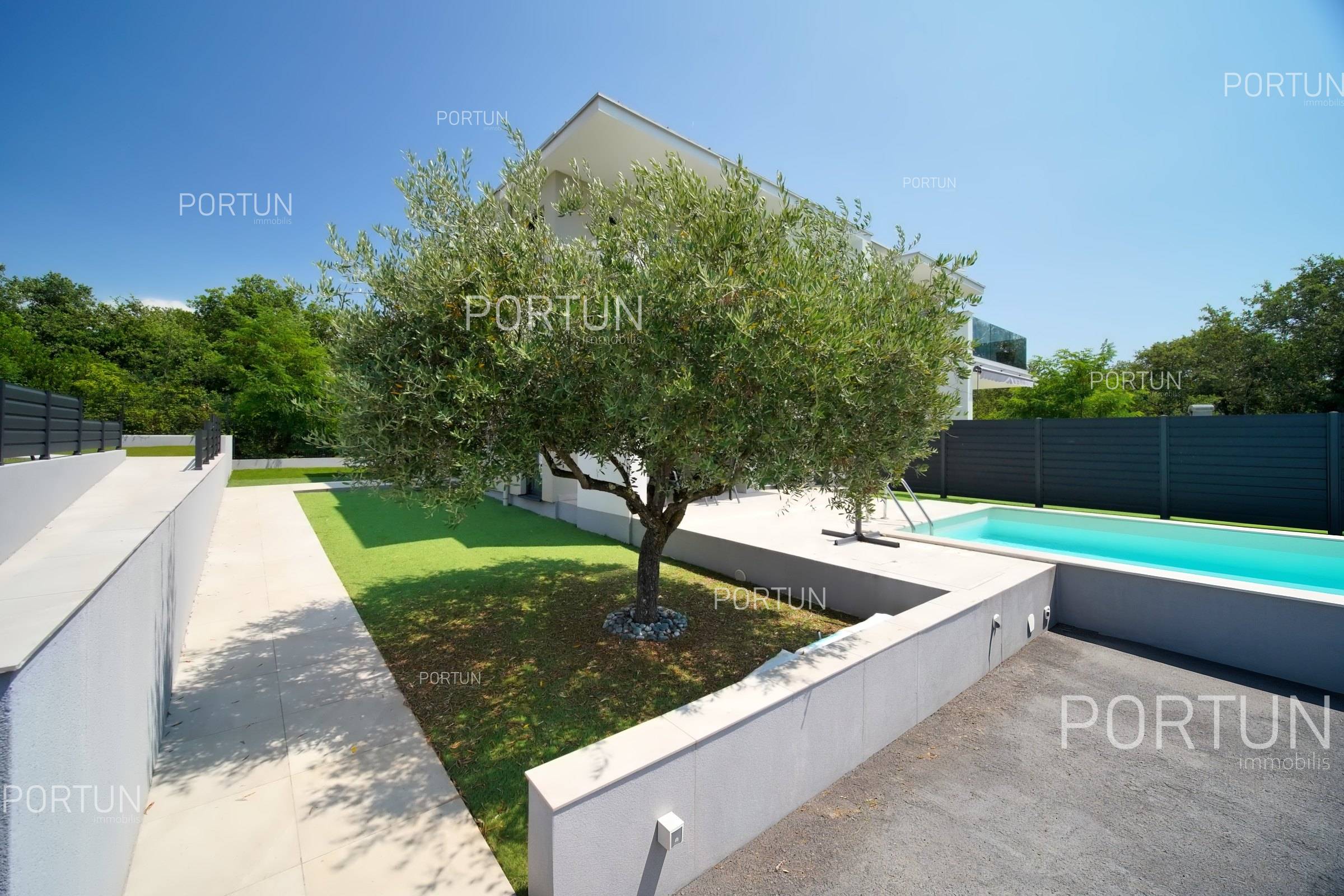 Kuća na prodaju Umag - 20908 - 05
