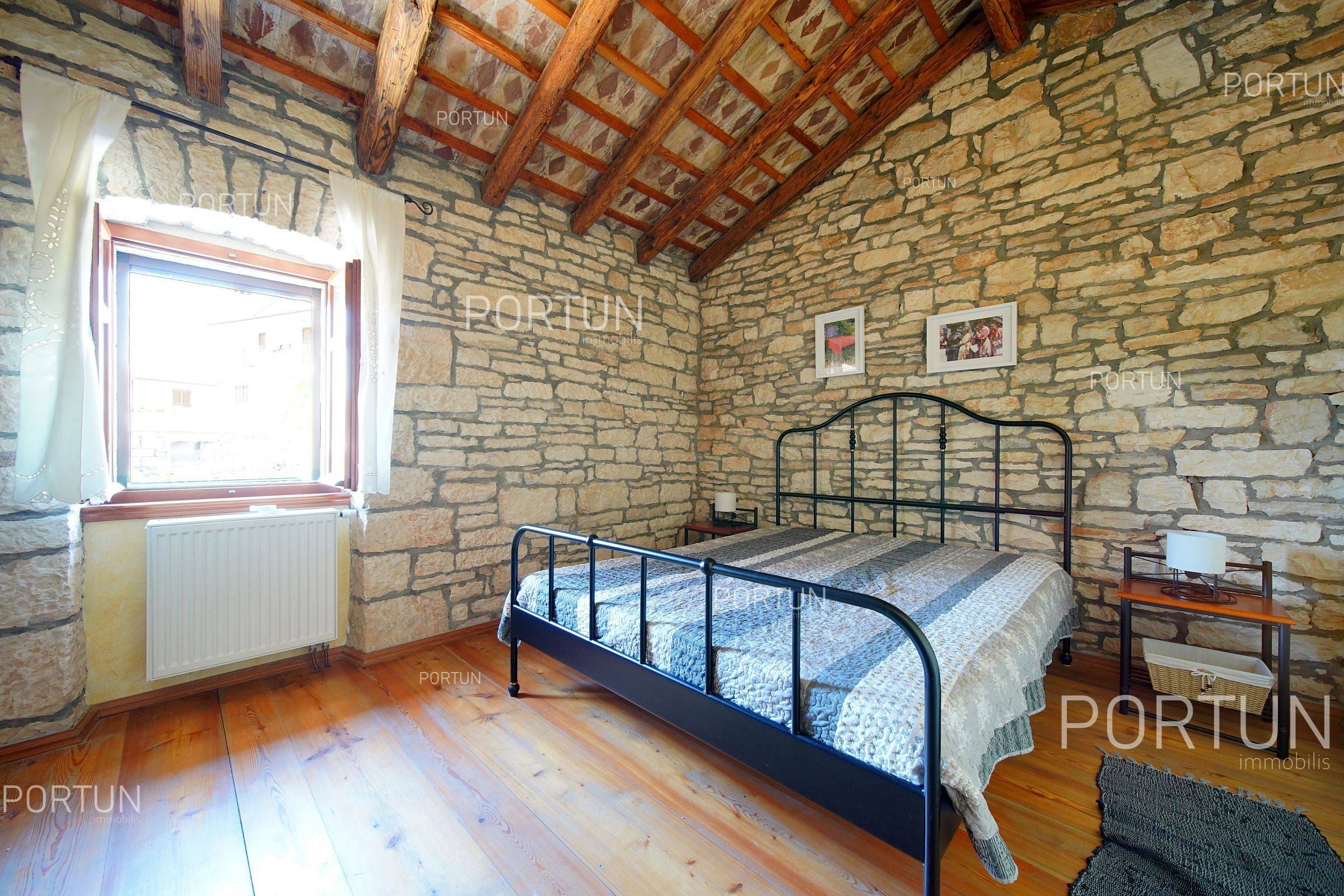 Kuća na prodaju Kanfanar - 20909 - 21