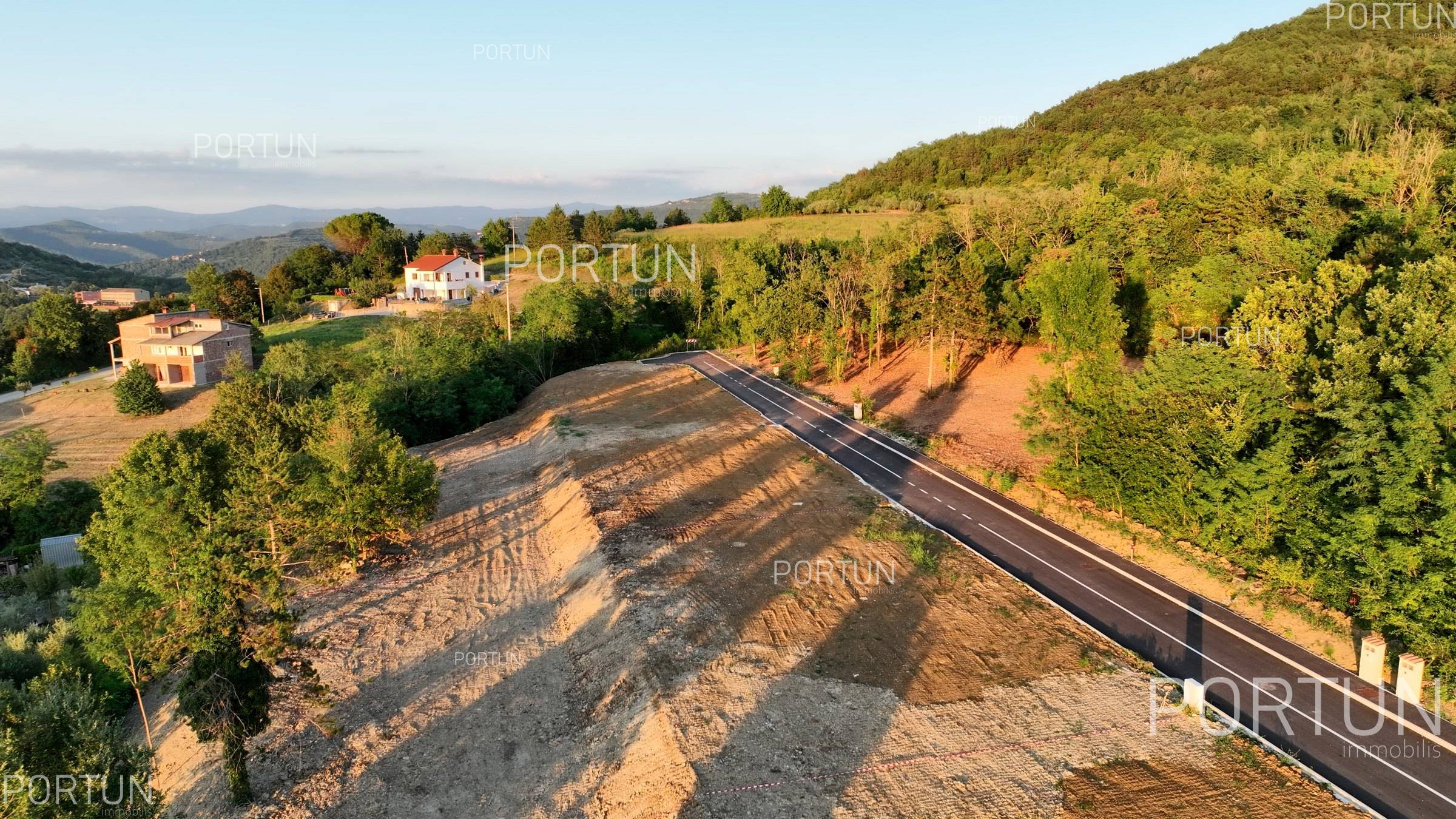 Zemljište na prodaju Motovun - 40633 - 02