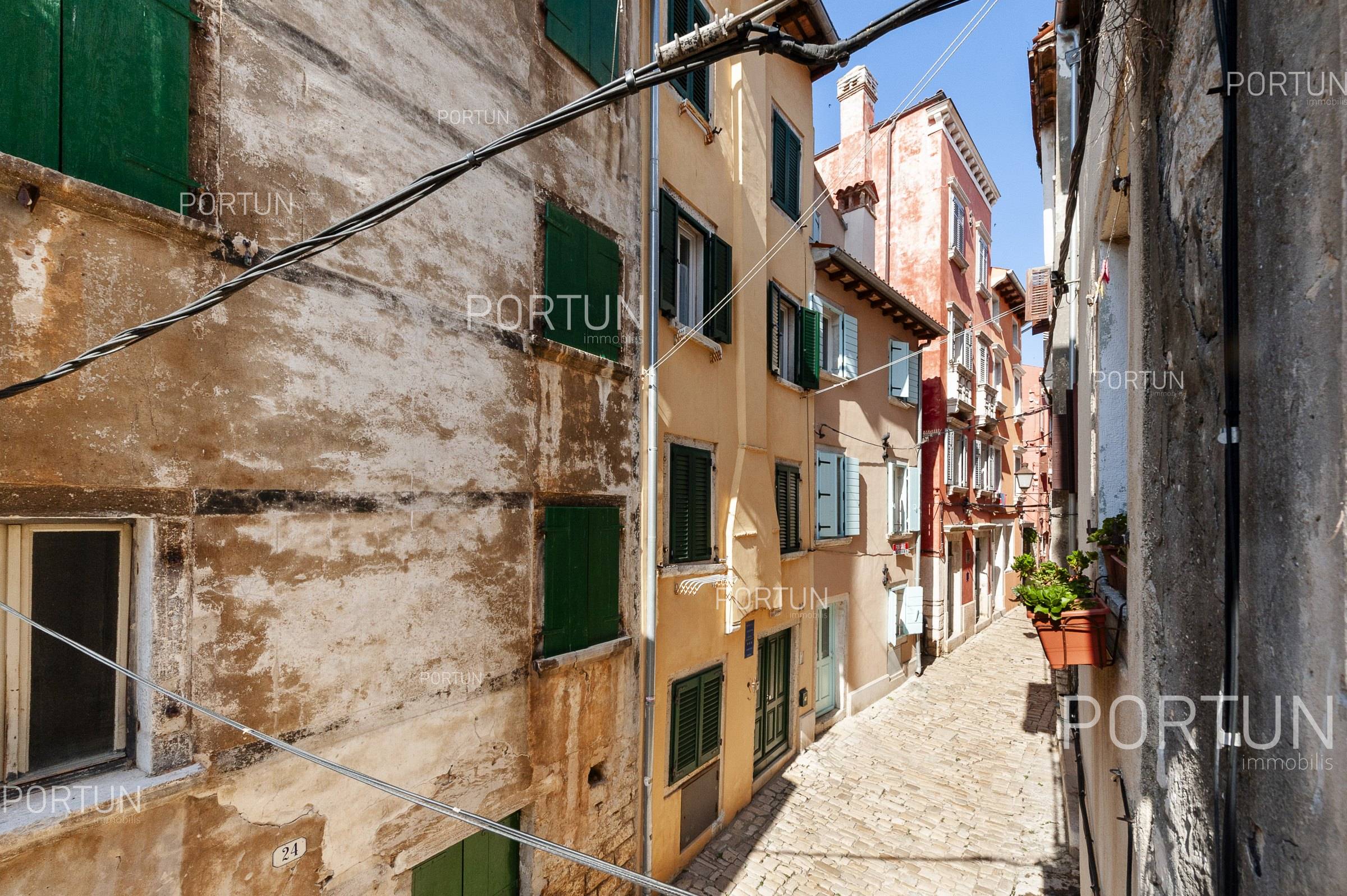 Stan na prodaju Rovinj - 10739 - 09