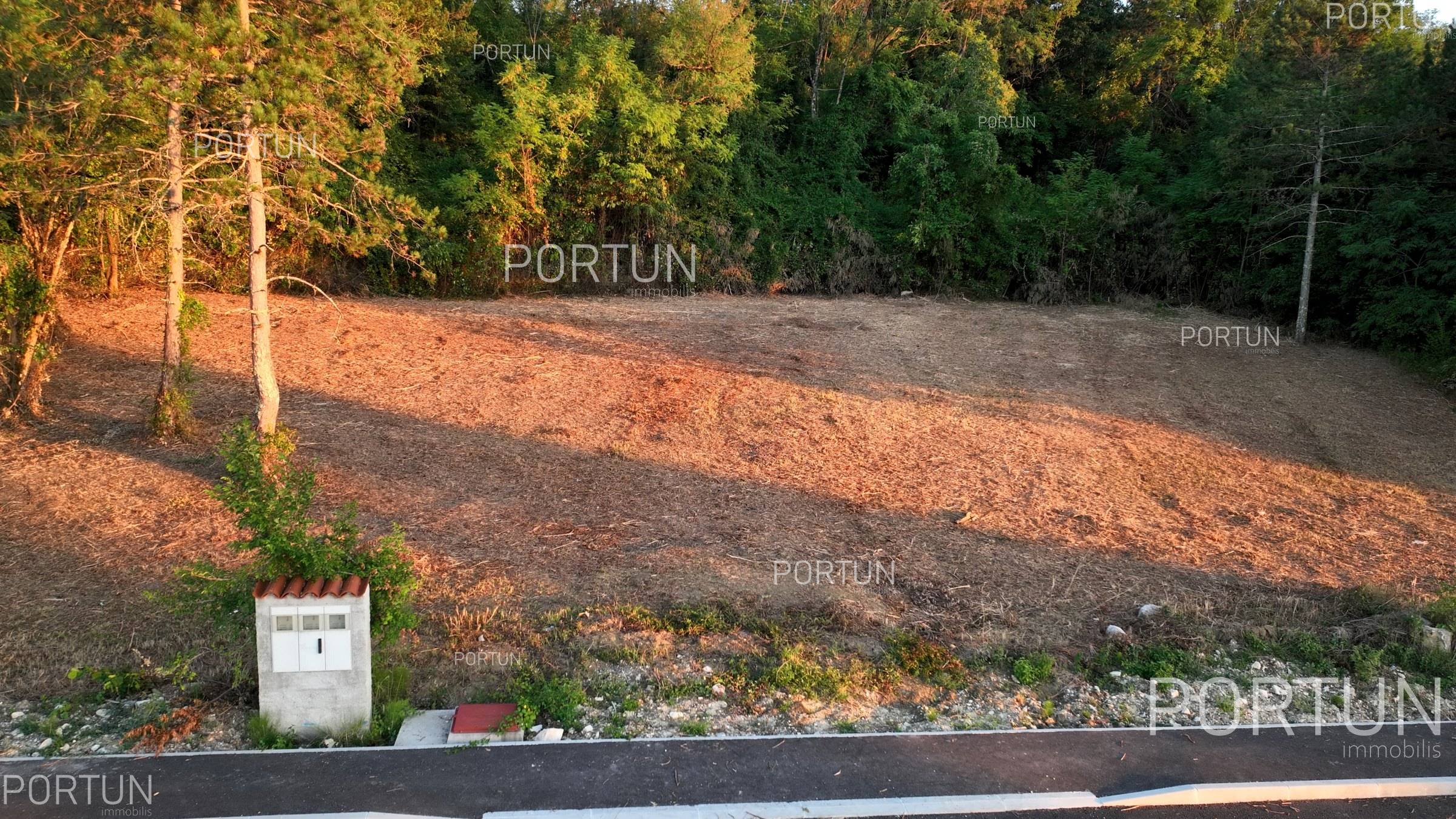 Zemljište na prodaju Motovun - 40639 - 05