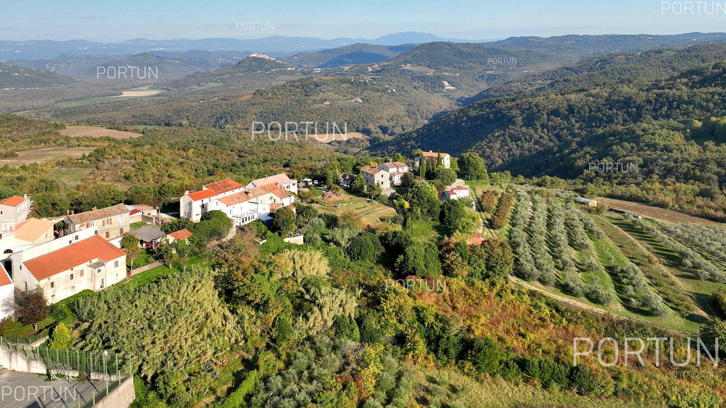 Zemljište na prodaju Vižinada - 40646 - 07