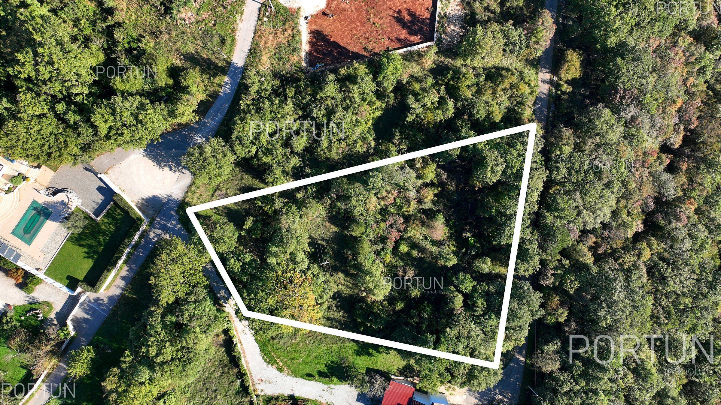 Zemljište na prodaju Sveti Lovreč - 40645 - 02
