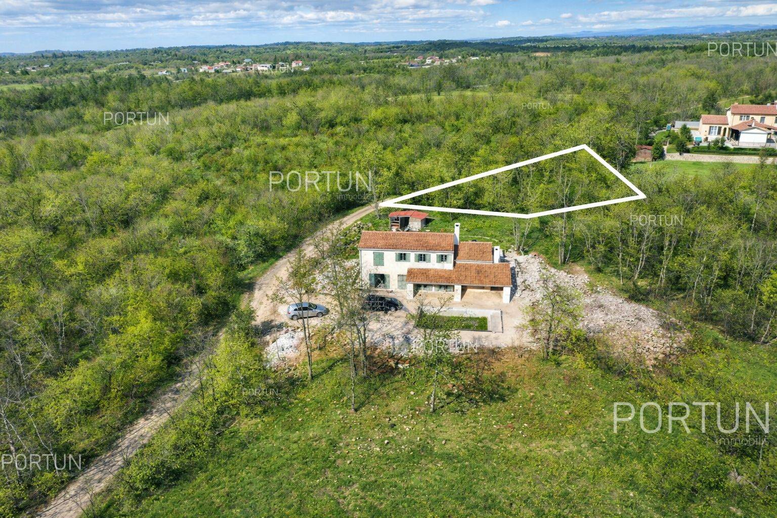 Zemljište na prodaju Žminj - 40655 - 02