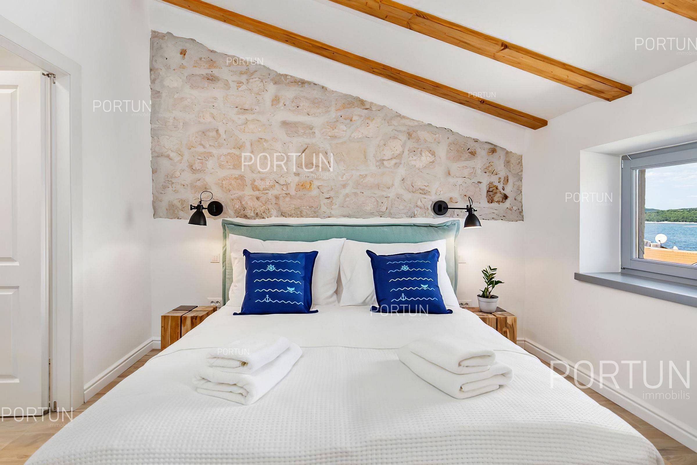 Kuća na prodaju Rovinj - 20925 - 02