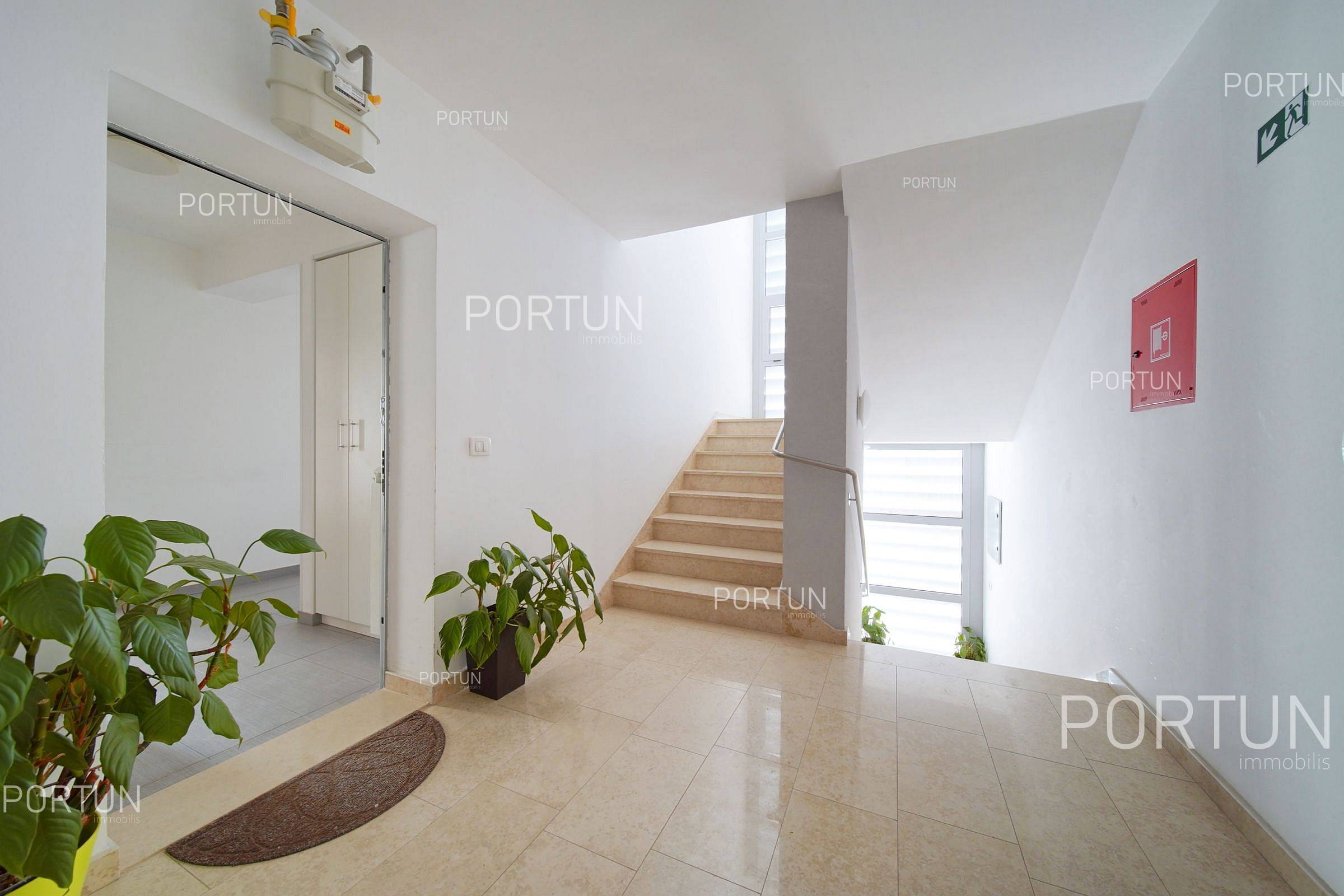 Stan na prodaju Rovinj - 10760 - 27