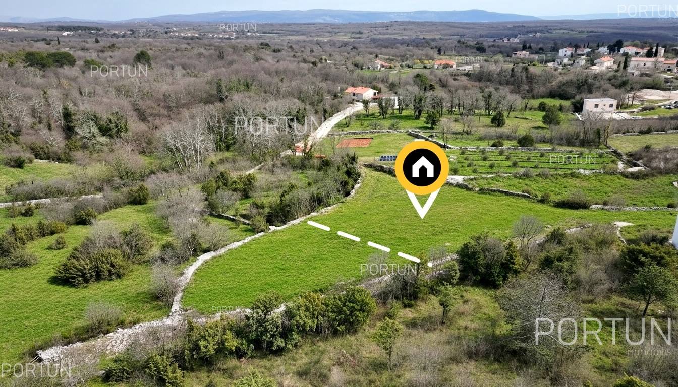 Zemljište na prodaju Marčana - 40669 - 02