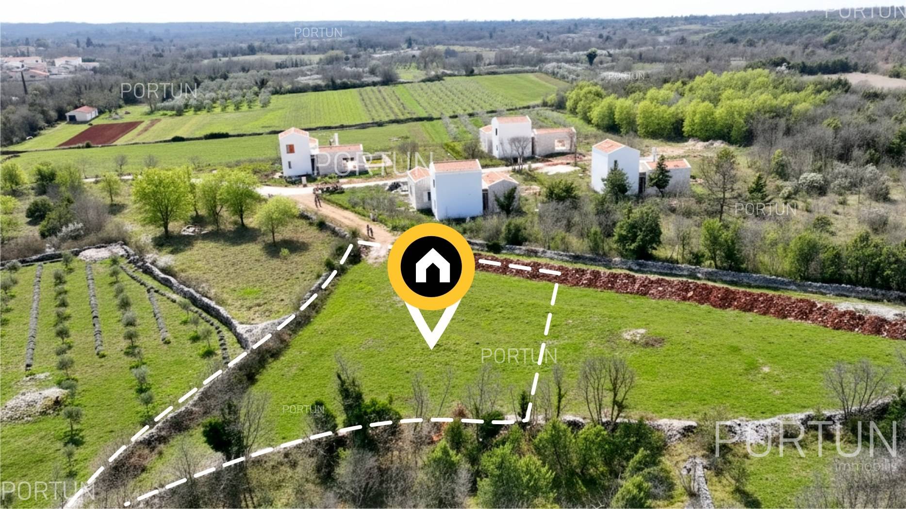 Zemljište na prodaju Marčana - 40669 - 03