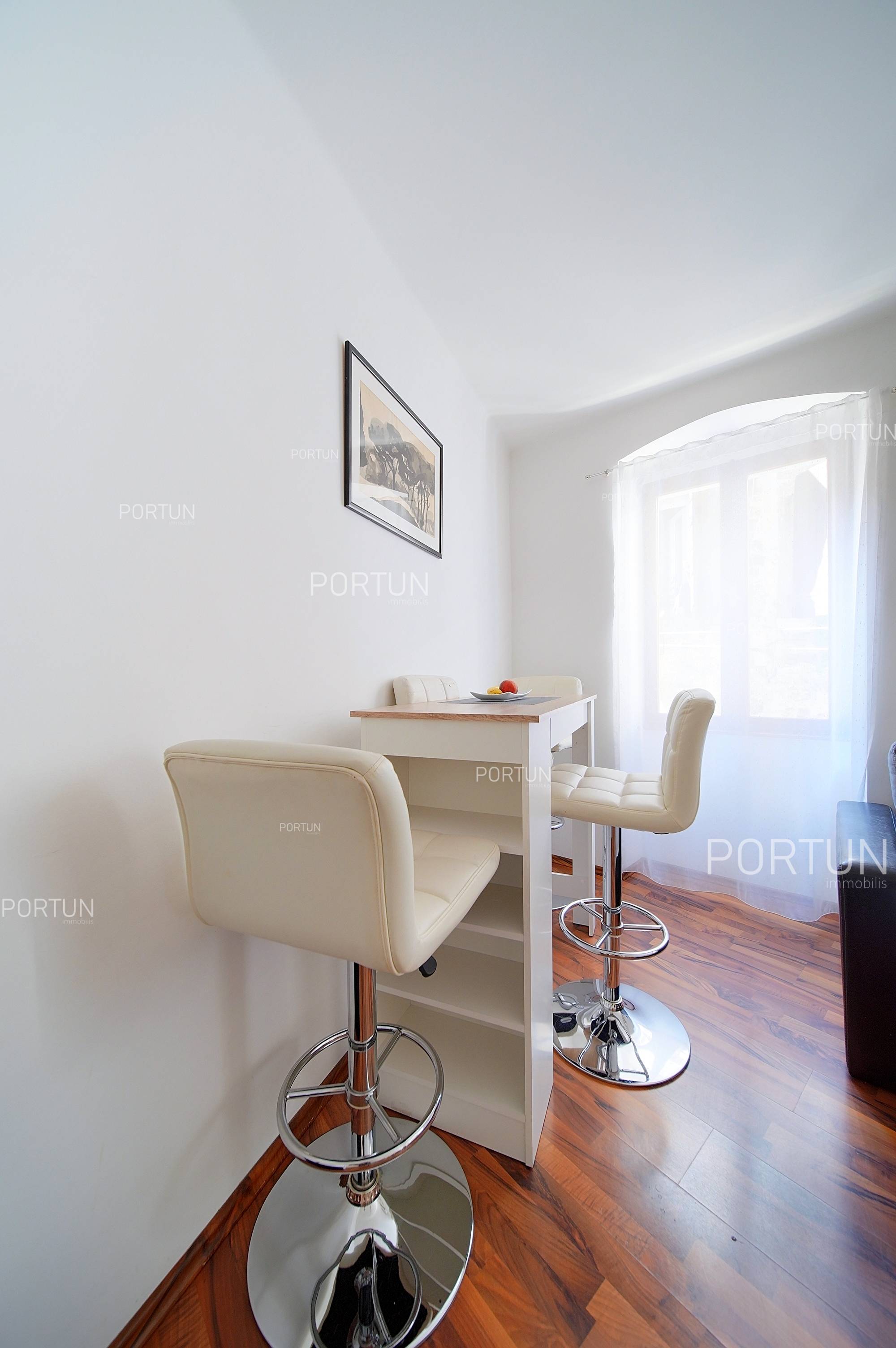 Stan na prodaju Rovinj - 10663 - 02