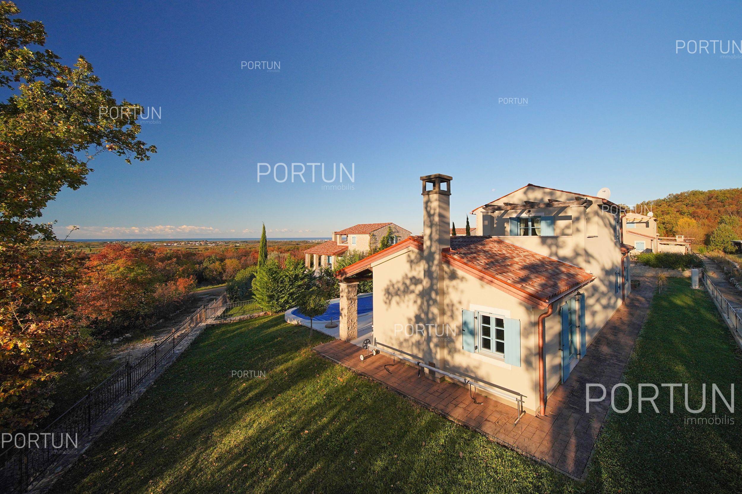 Kuća na prodaju Umag - 20810 - 03
