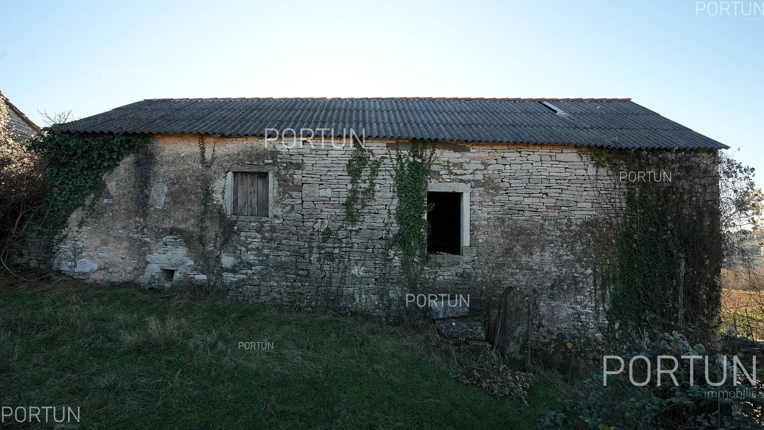 Kuća na prodaju Oprtalj - 20815 - 08