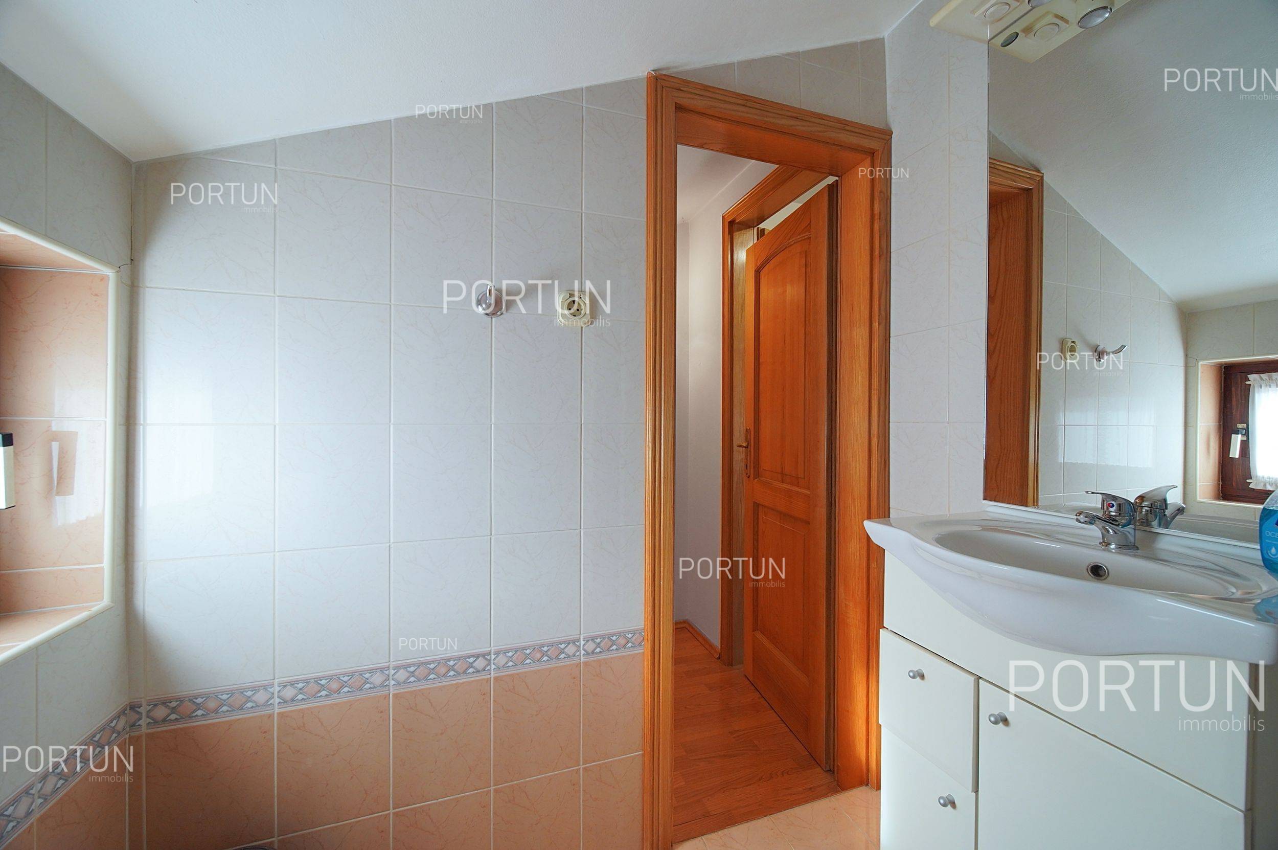 Kuća na prodaju Bale - 20822 - 26
