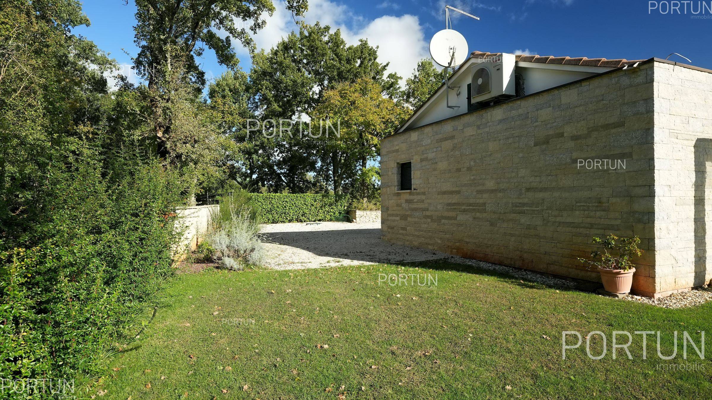 Kuća na prodaju Sveti Lovreč - 20854 - 16