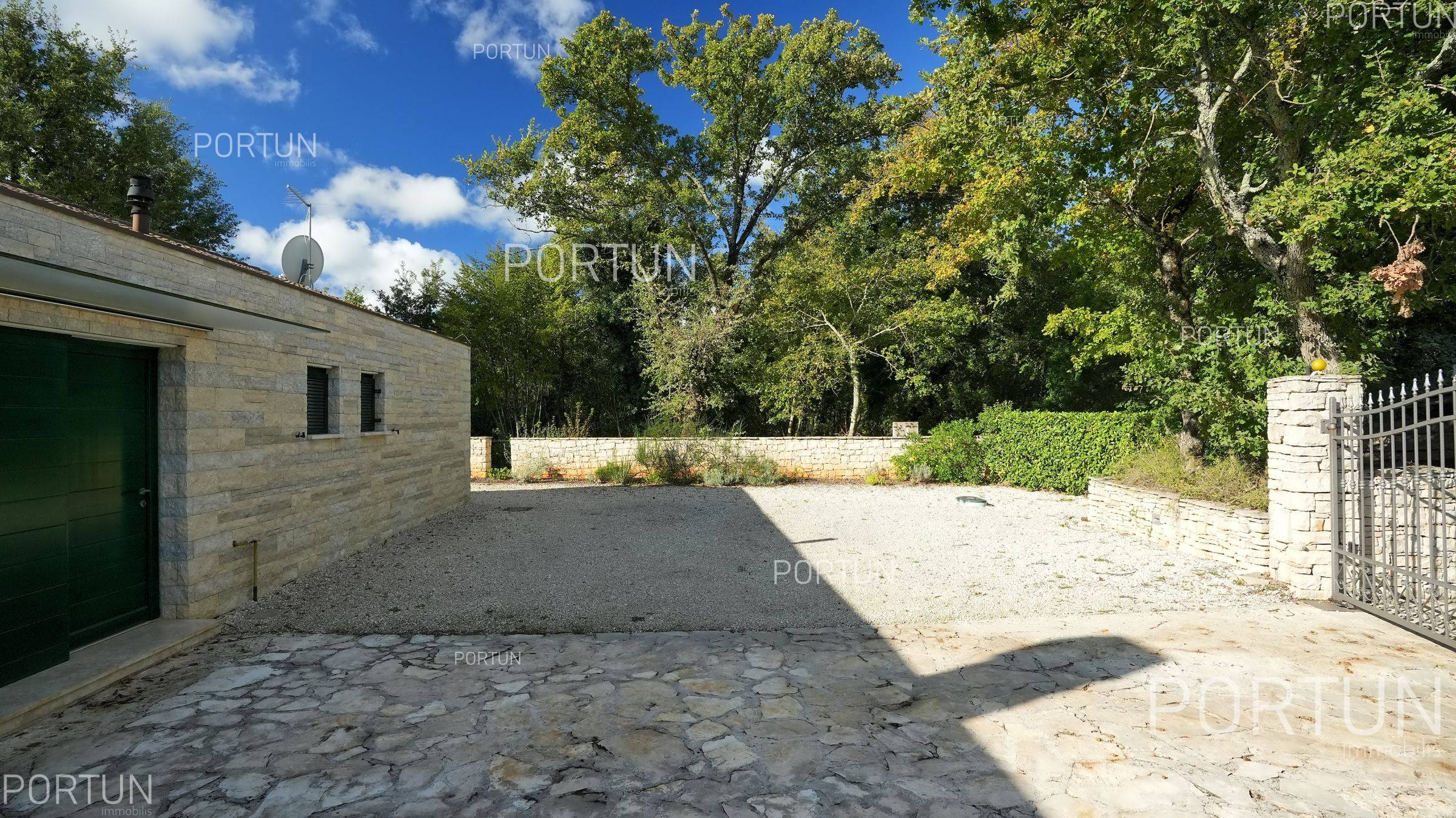 Kuća na prodaju Sveti Lovreč - 20854 - 14