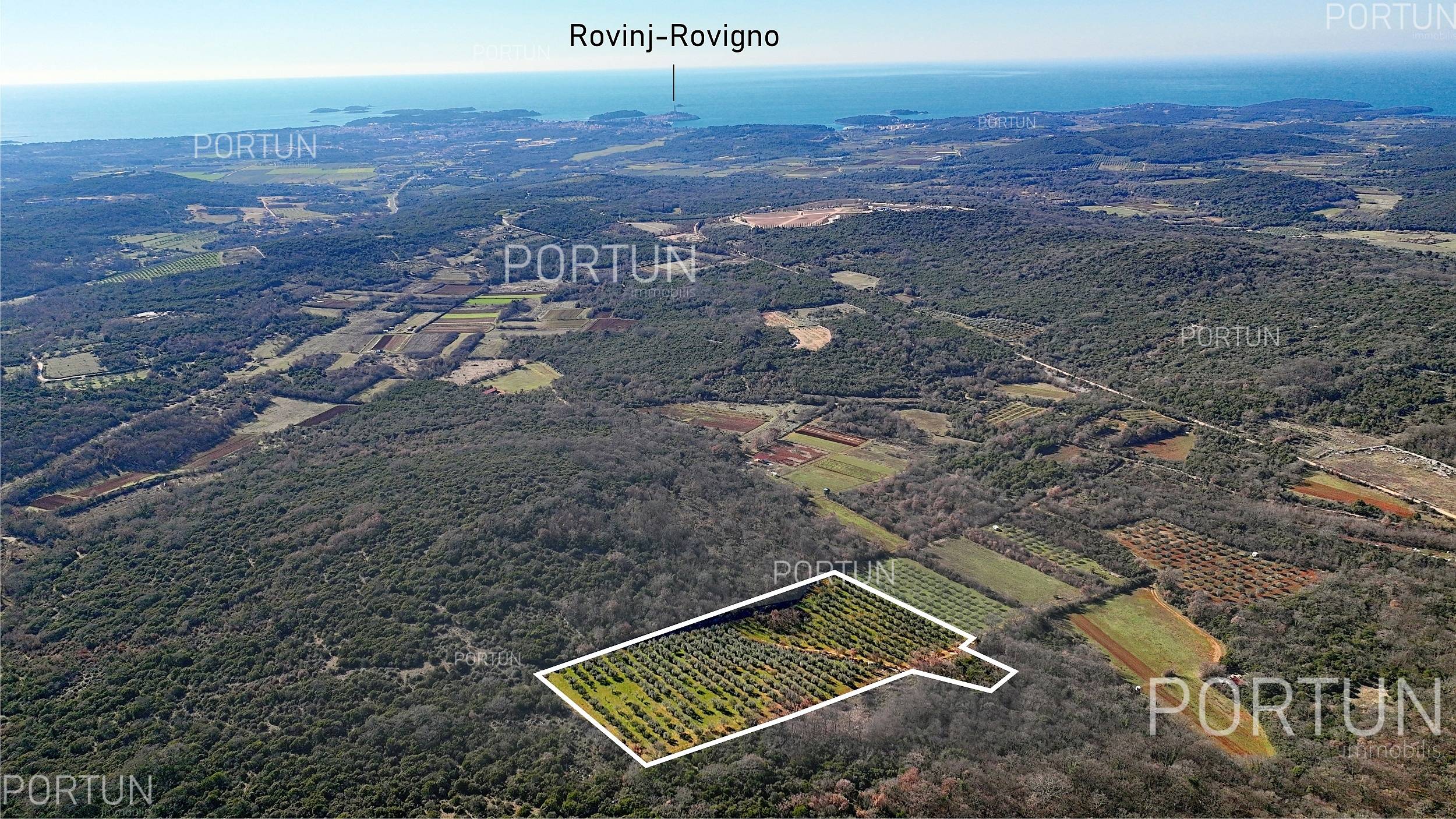 Zemljište na prodaju Rovinj - 40497 - 01