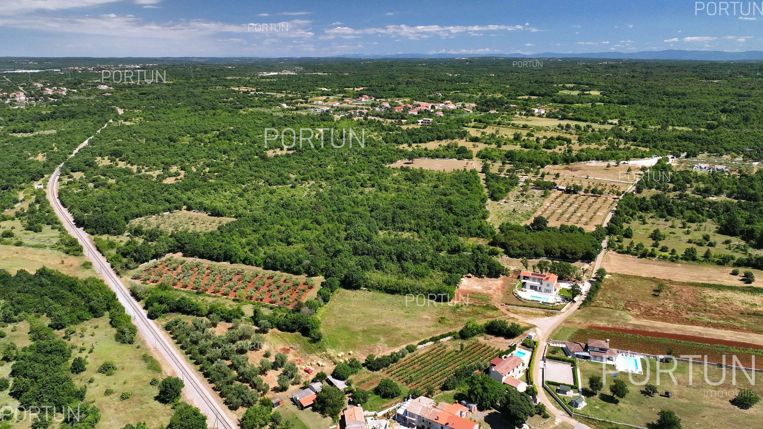 Zemljište na prodaju Svetvinčenat - 40529 - 03